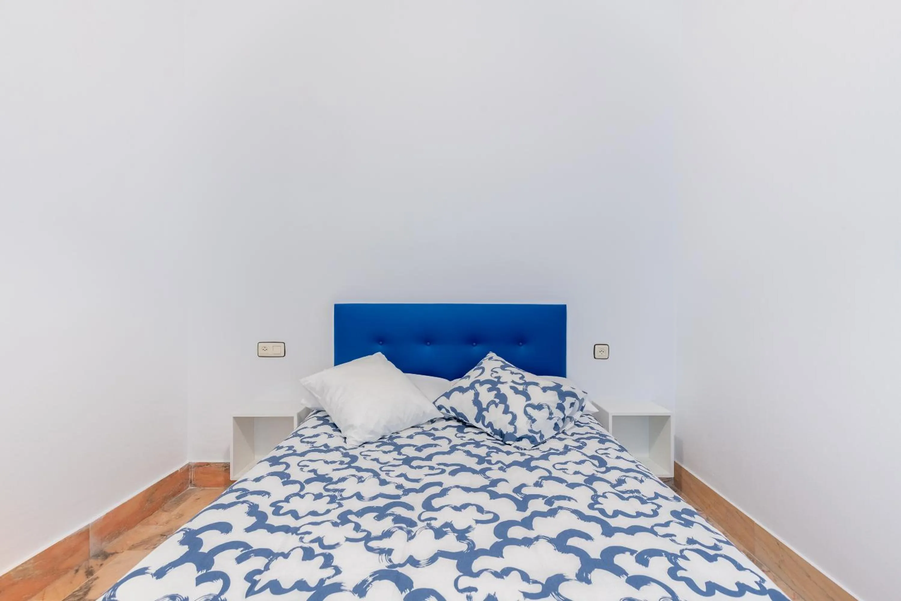 Bed in Banana Gay House - Only Men