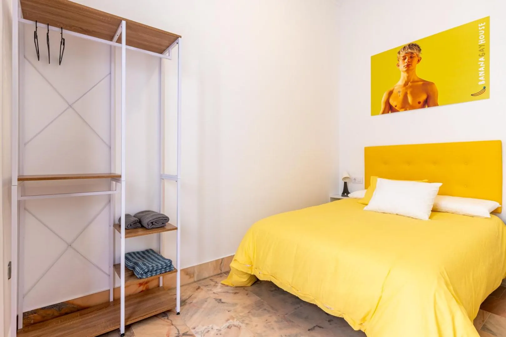 Bed in Banana Gay House - Only Men