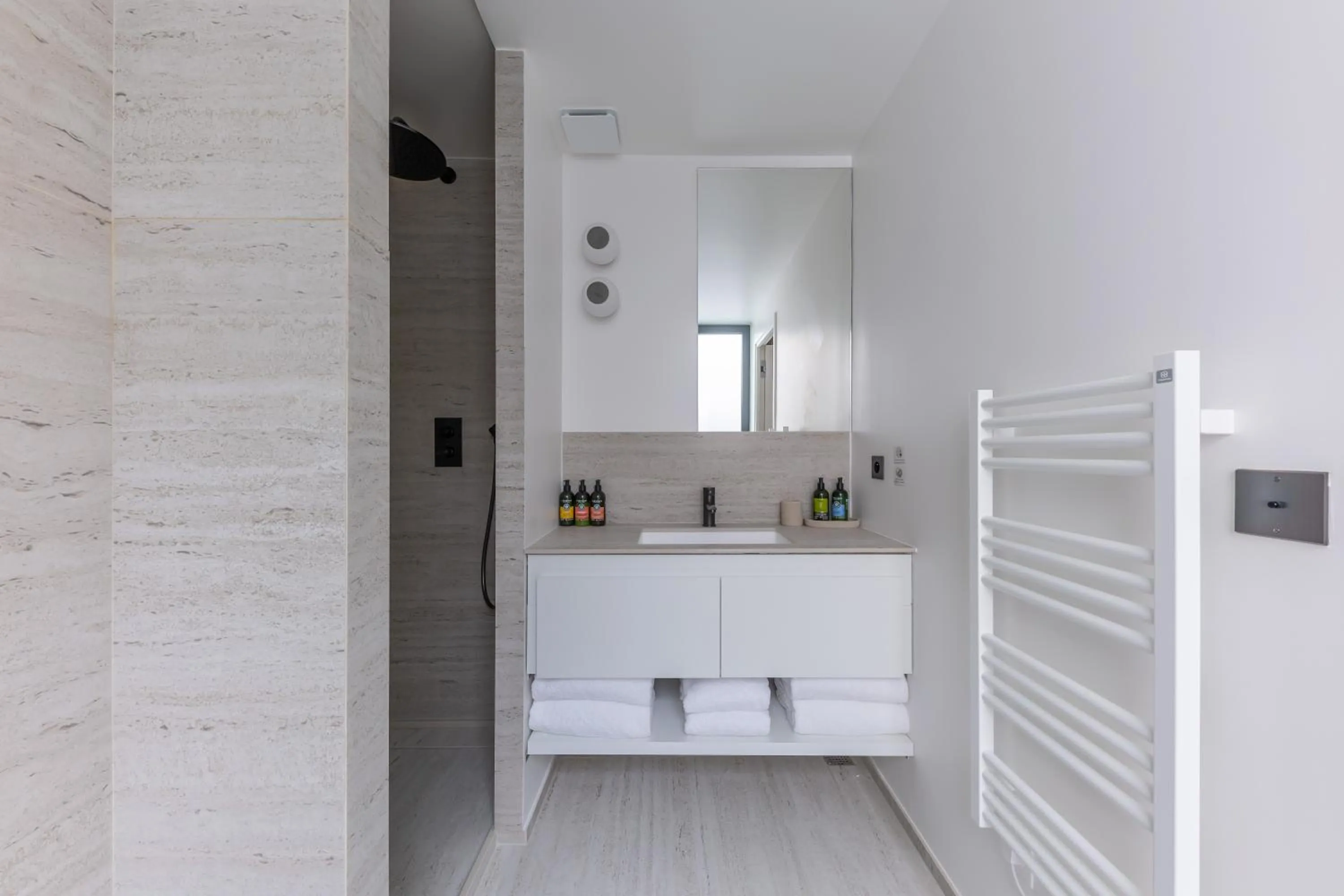 Bathroom in Quartier Libre Opera