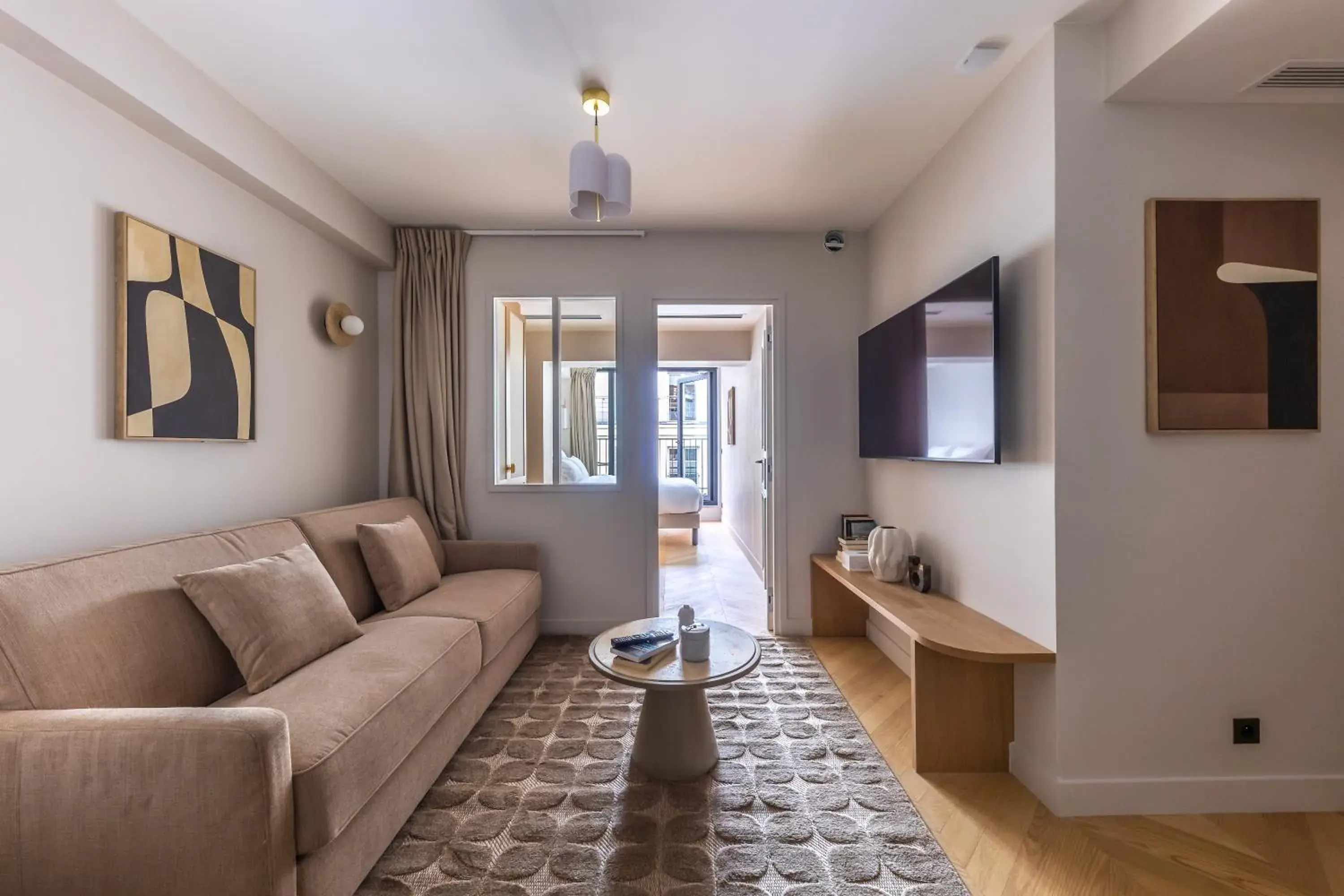 Apartment with Balcony in Quartier Libre Opera Apartment with Balcony in Quartier Libre Opera