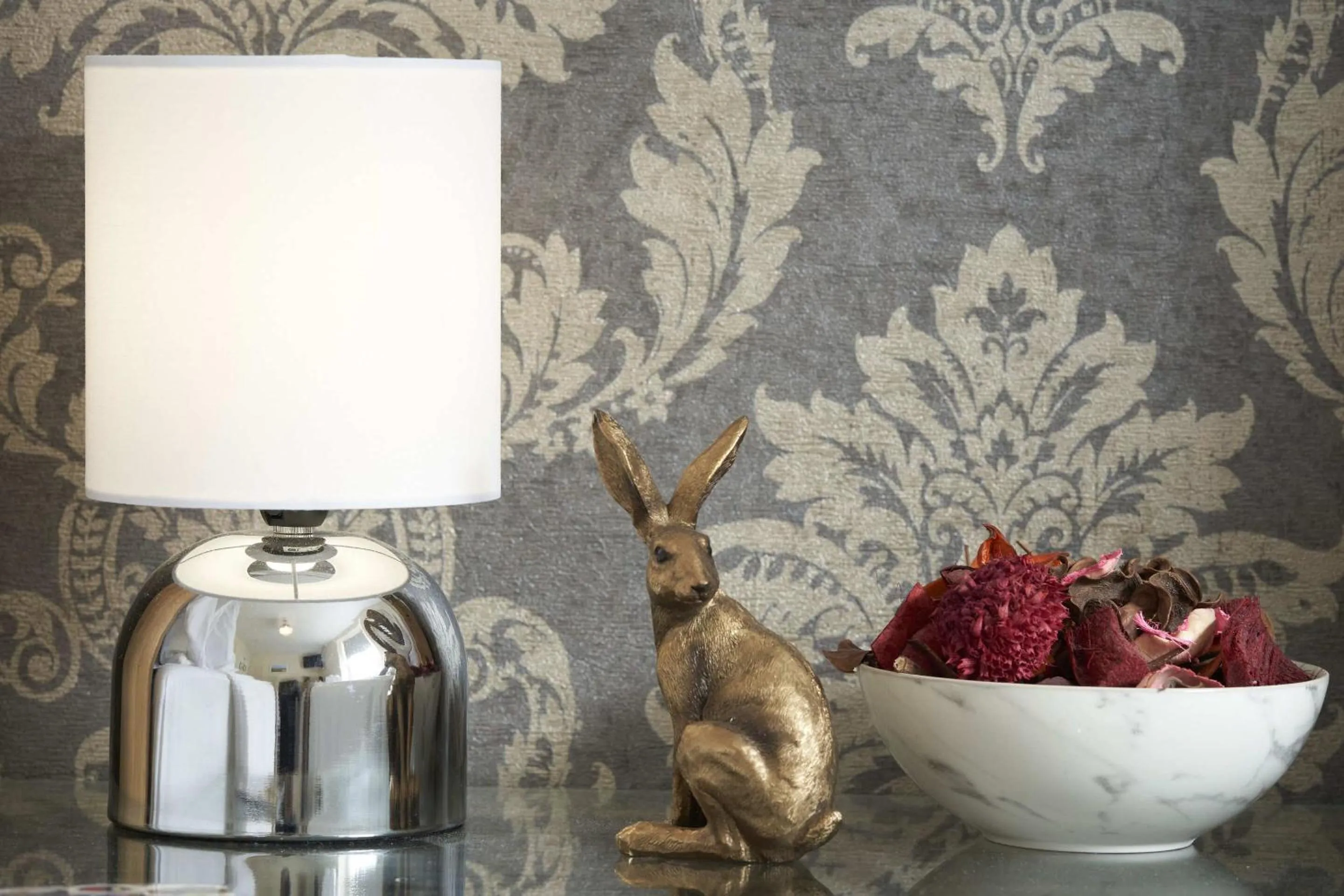 Bedroom in The White Hart Hotel