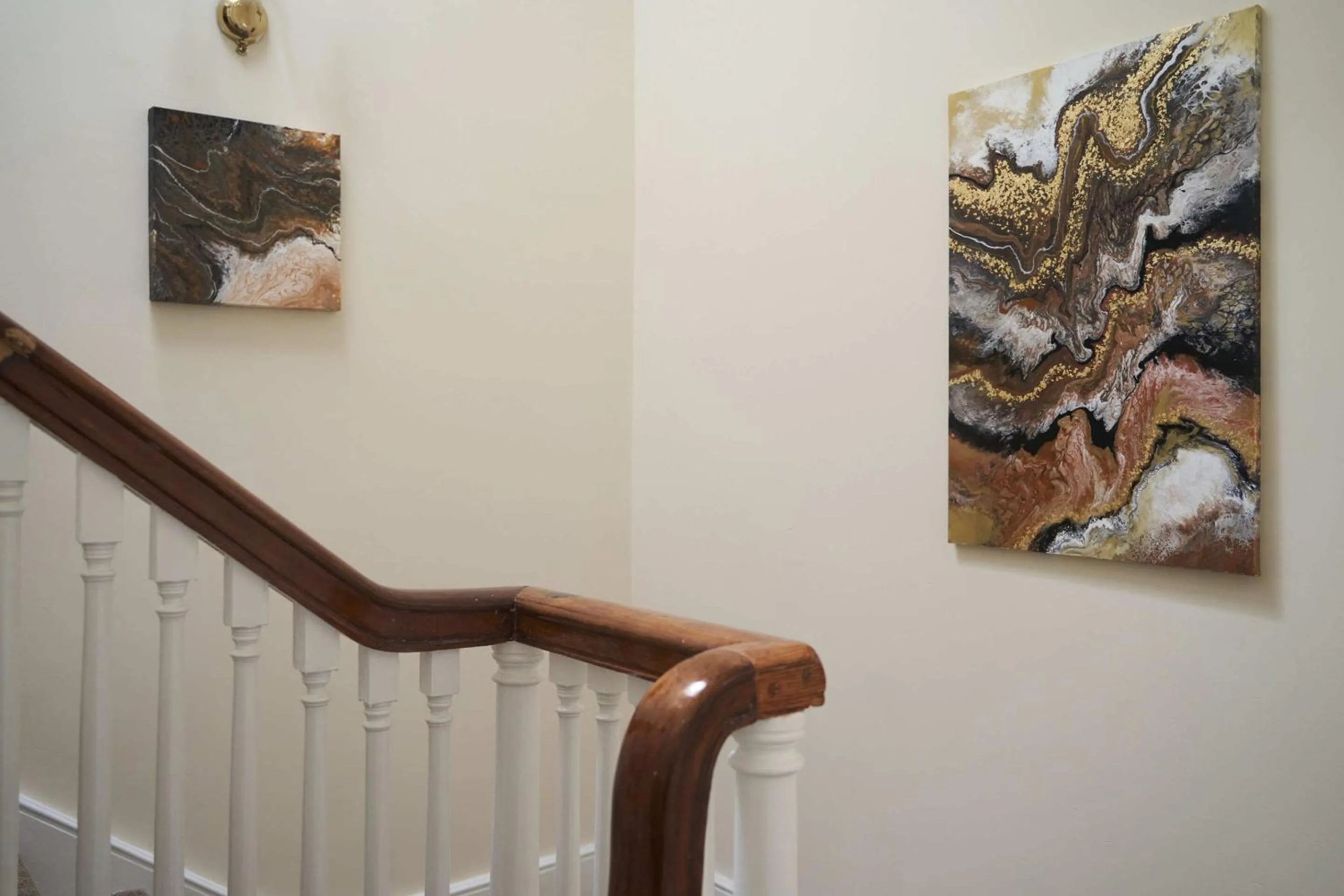 Lobby or reception in The White Hart Hotel