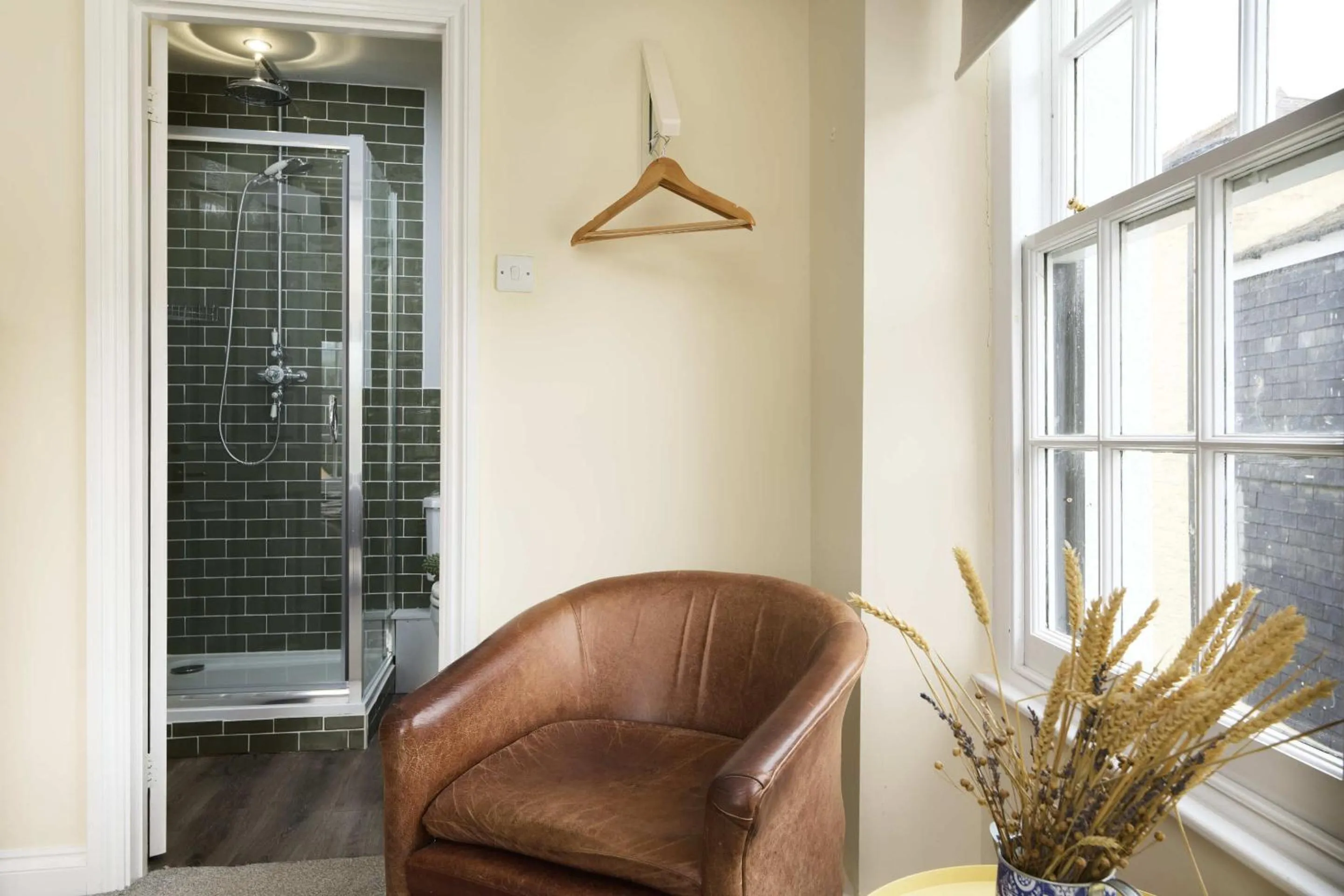 Bedroom in The White Hart Hotel