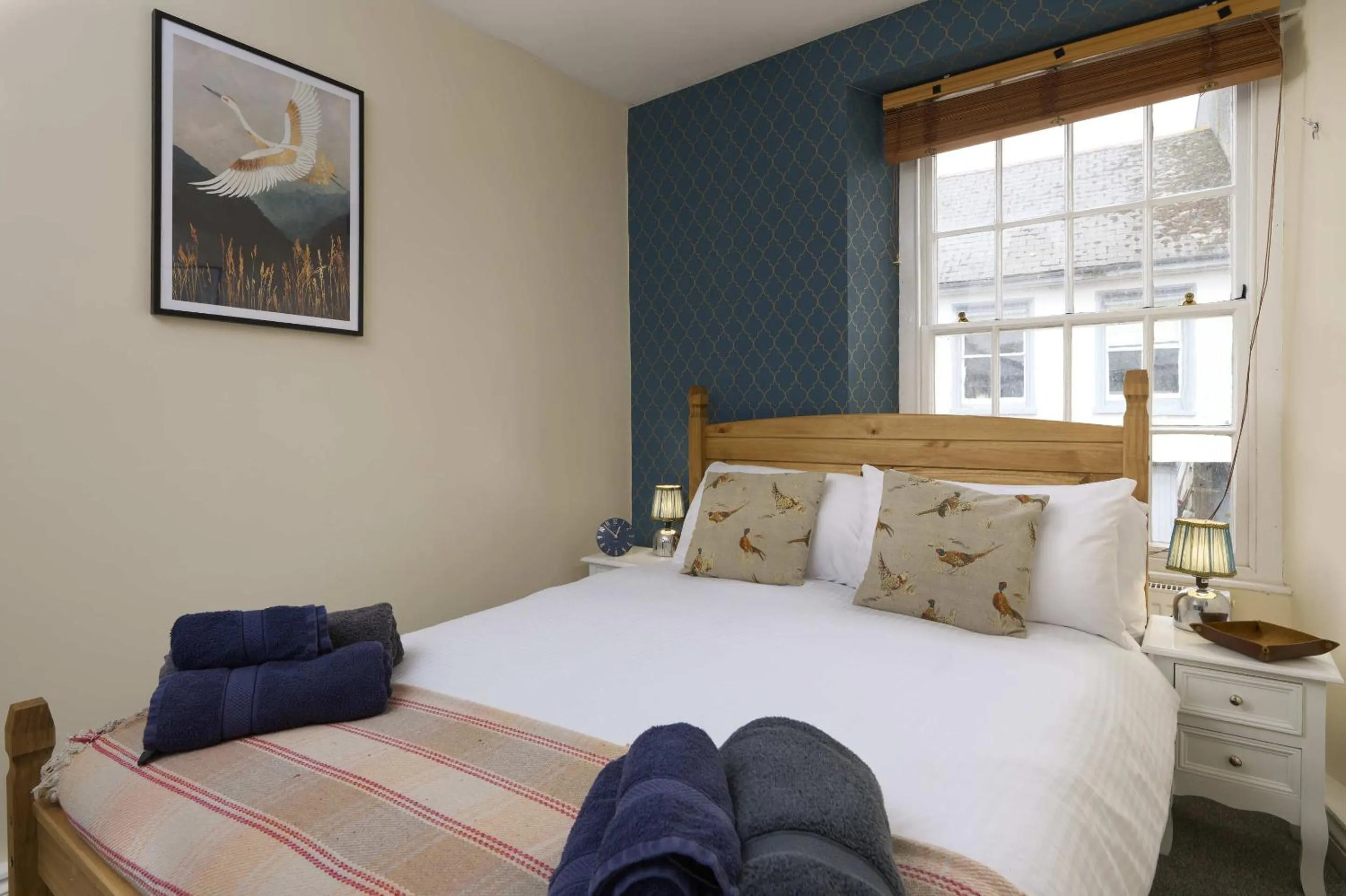 Bedroom, Bed in The White Hart Hotel