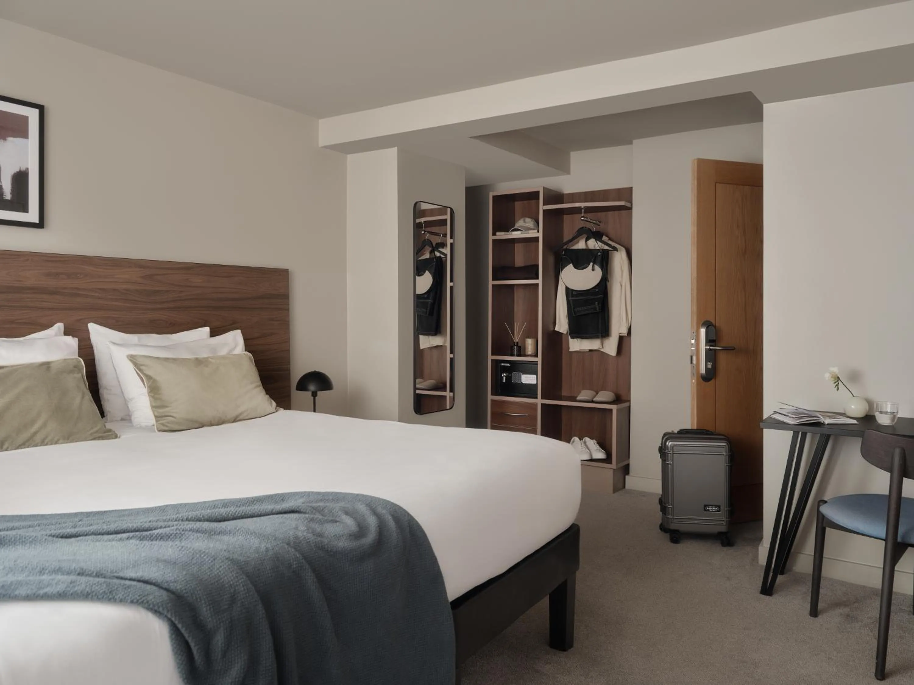 Bed in Bob W London Kensington