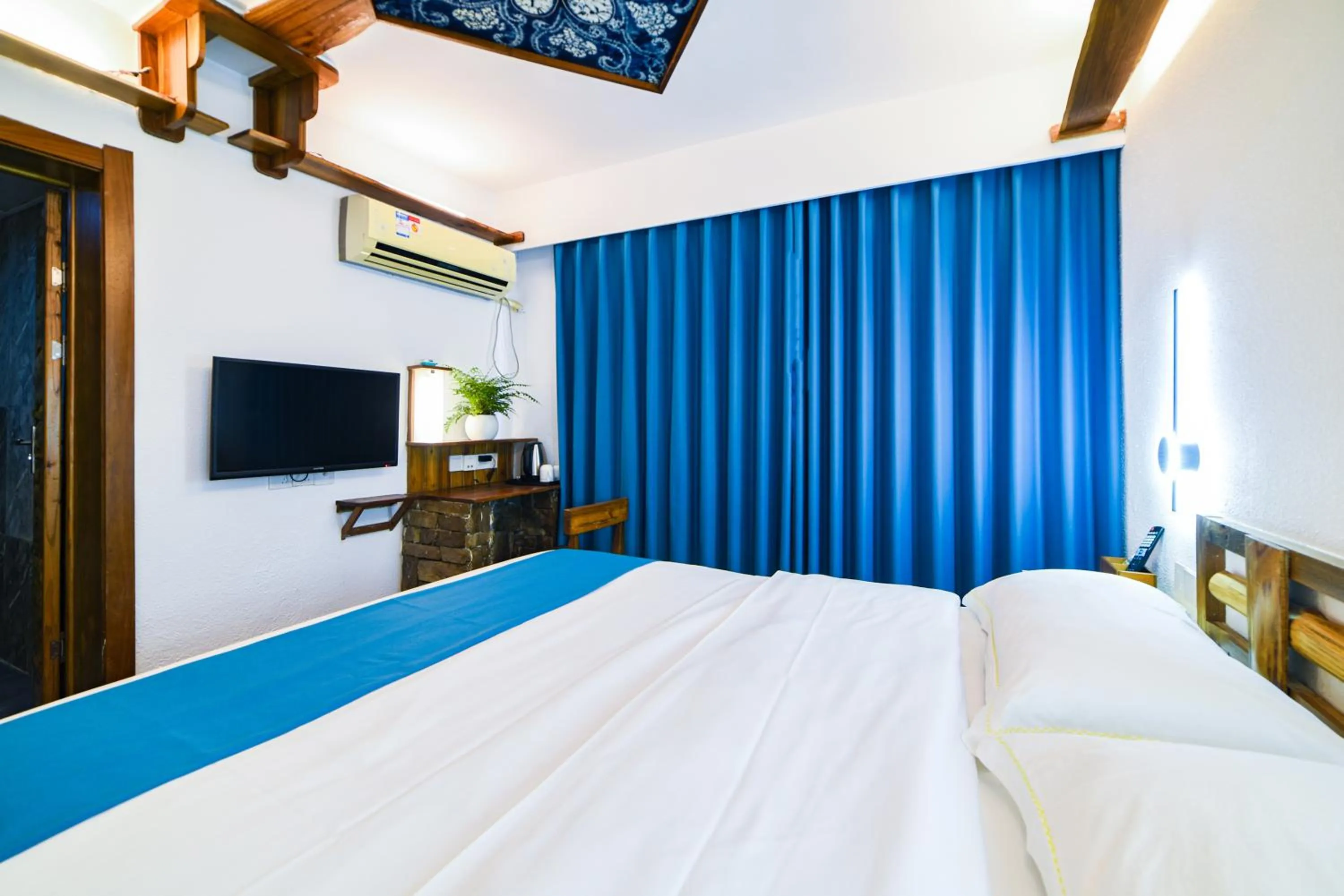 Bed in Destination Youth Hostel