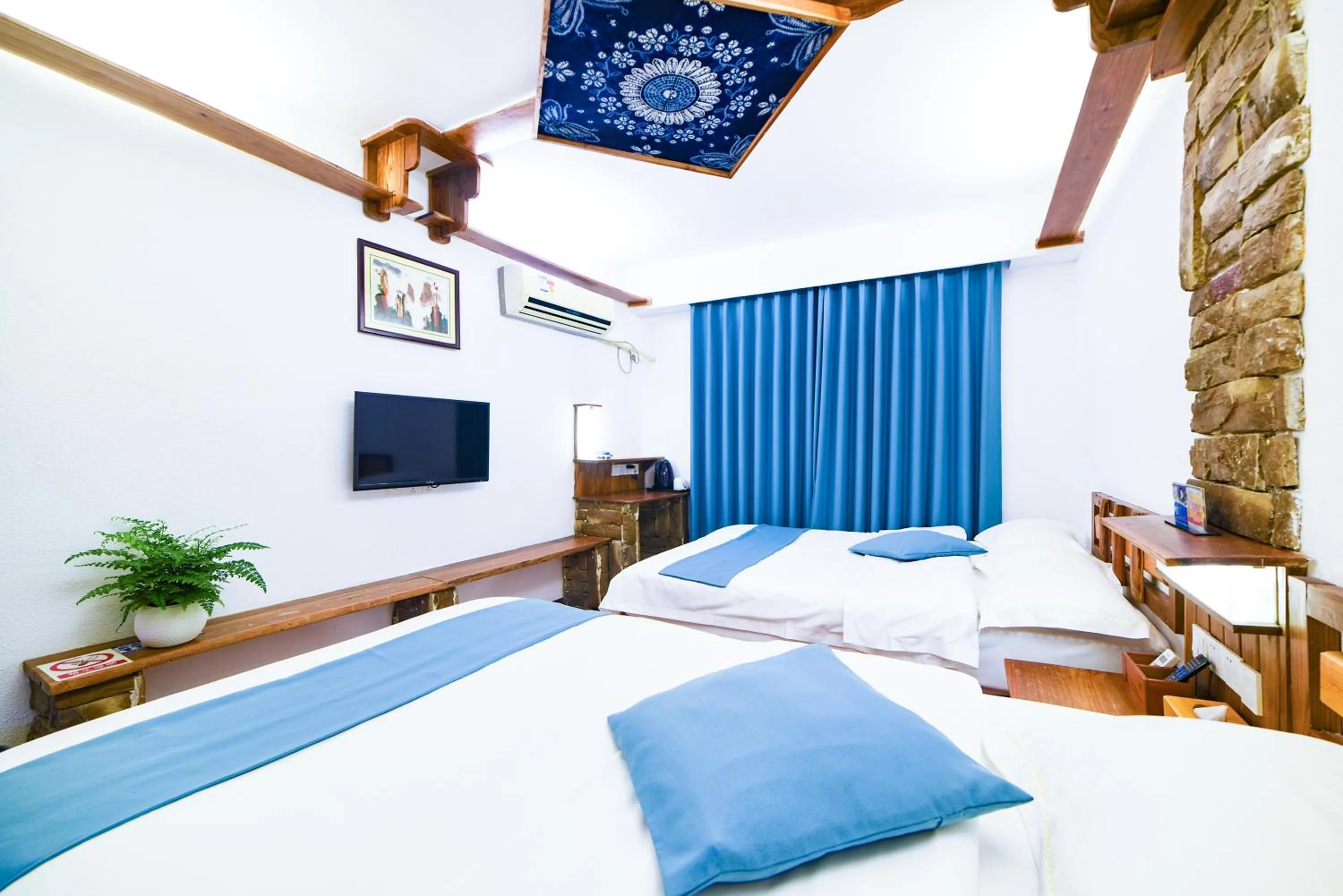 Bed in Destination Youth Hostel