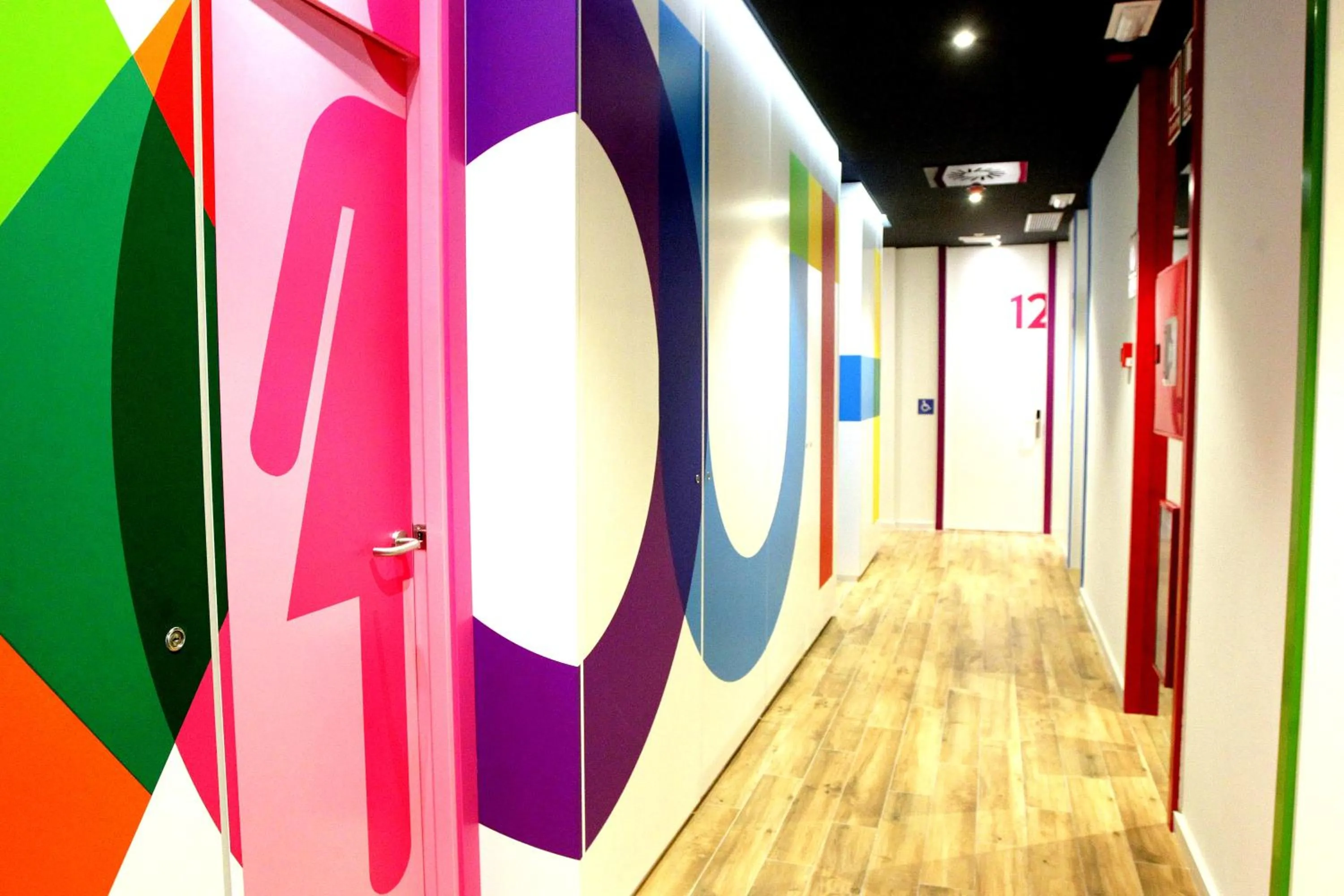 Area and facilities in Urban Youth Hostel