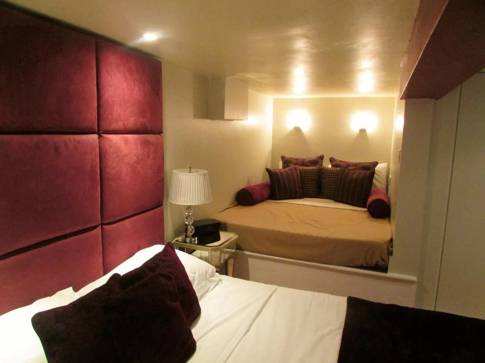 Bedroom, Bed in Twenty Nevern Square Hotel