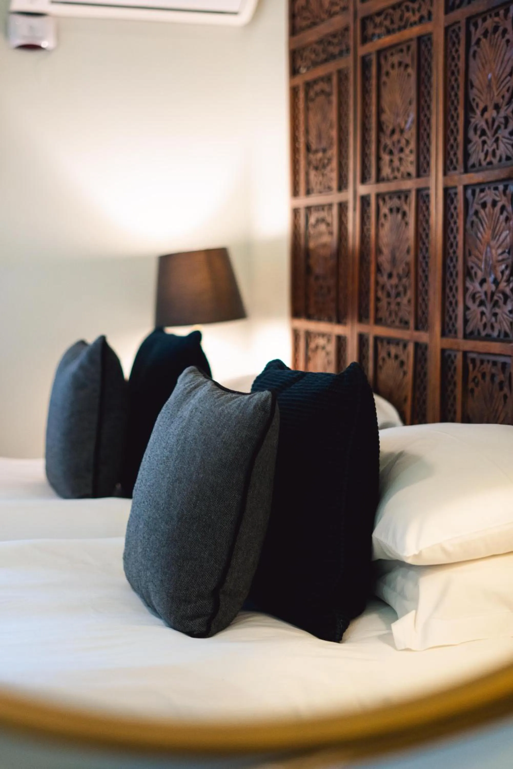 Bed in Twenty Nevern Square Hotel