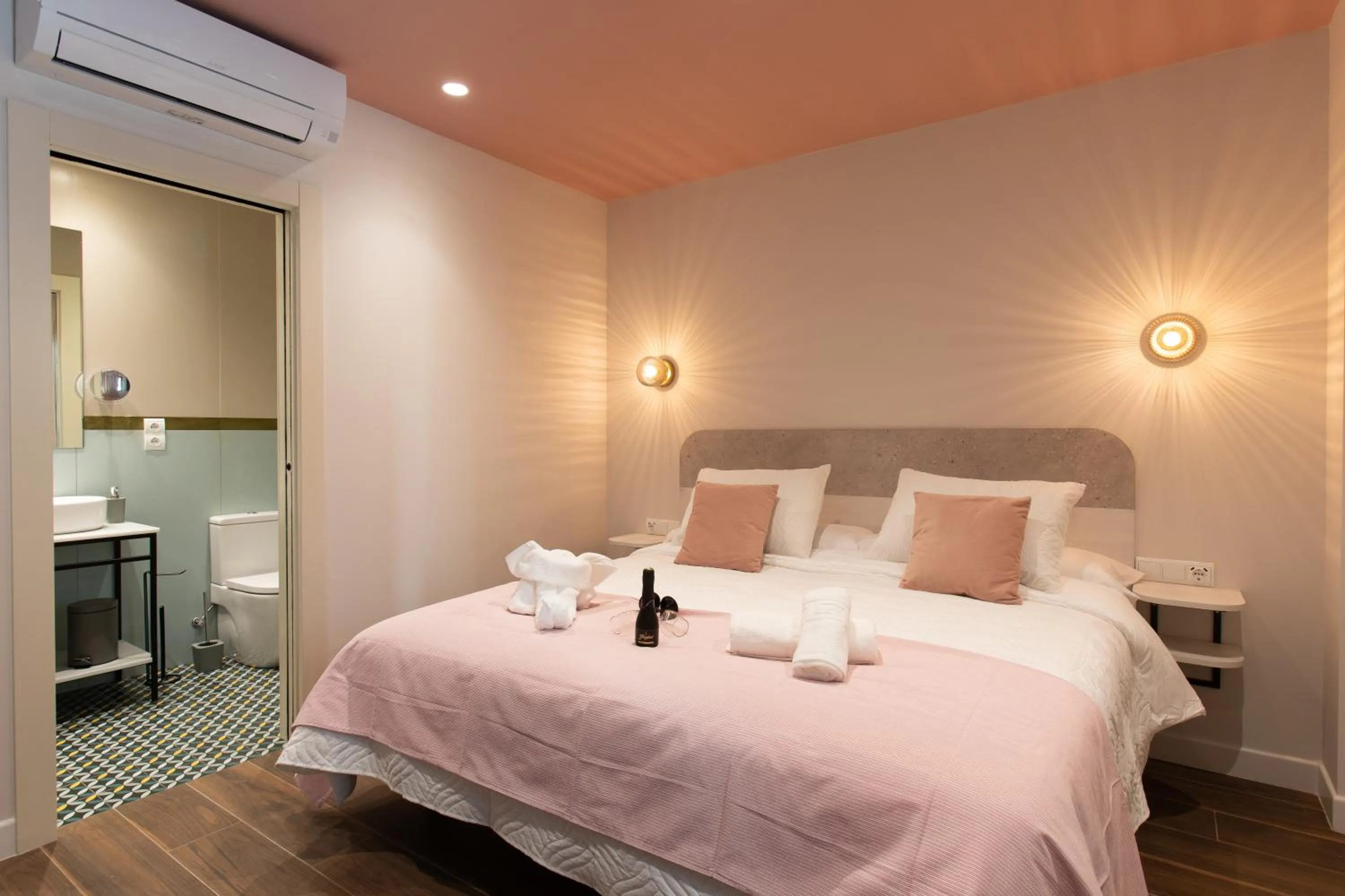 Bed in Boutique Rooms Playa Burriana