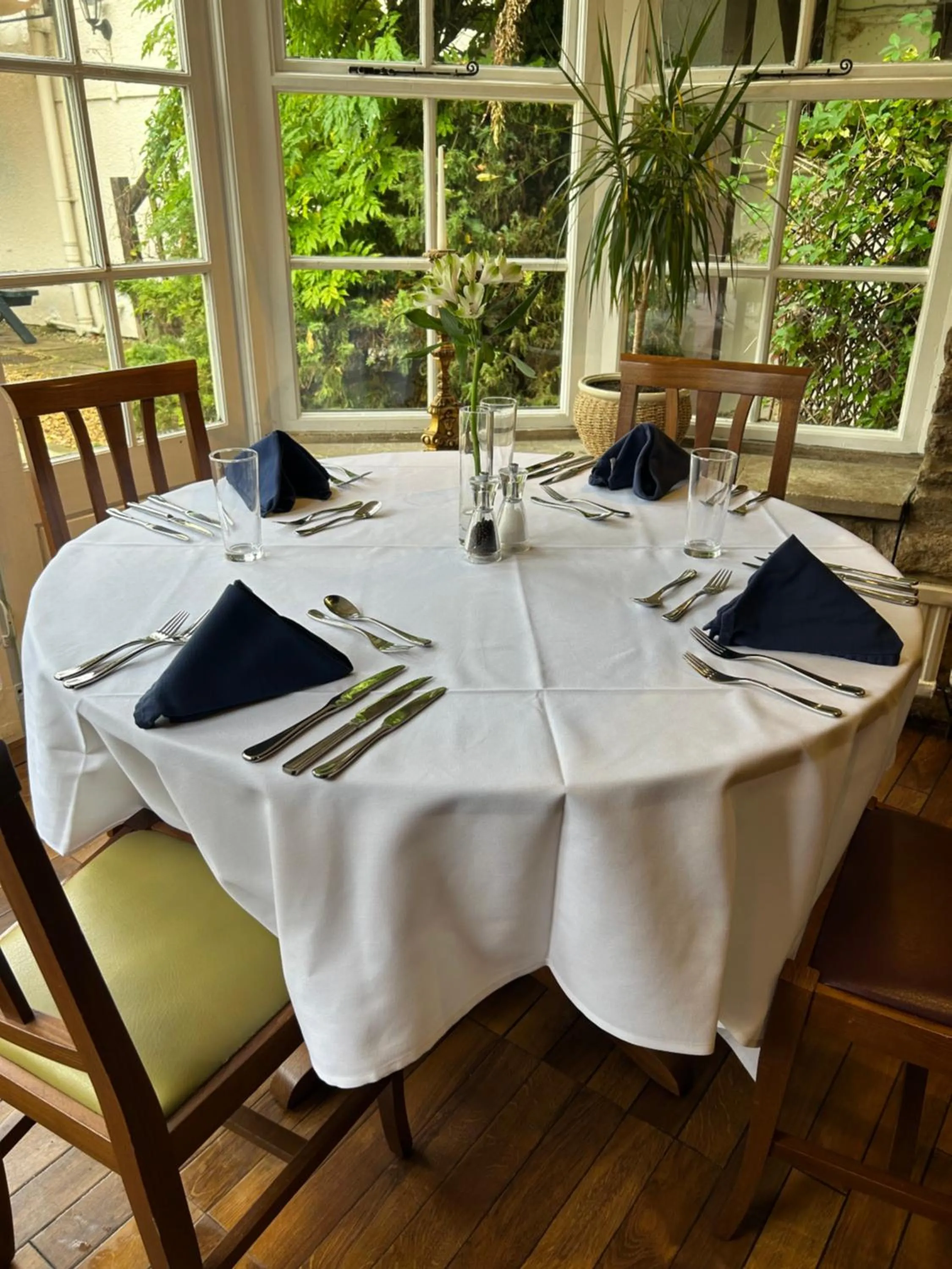 Corinium Hotel & Restaurant