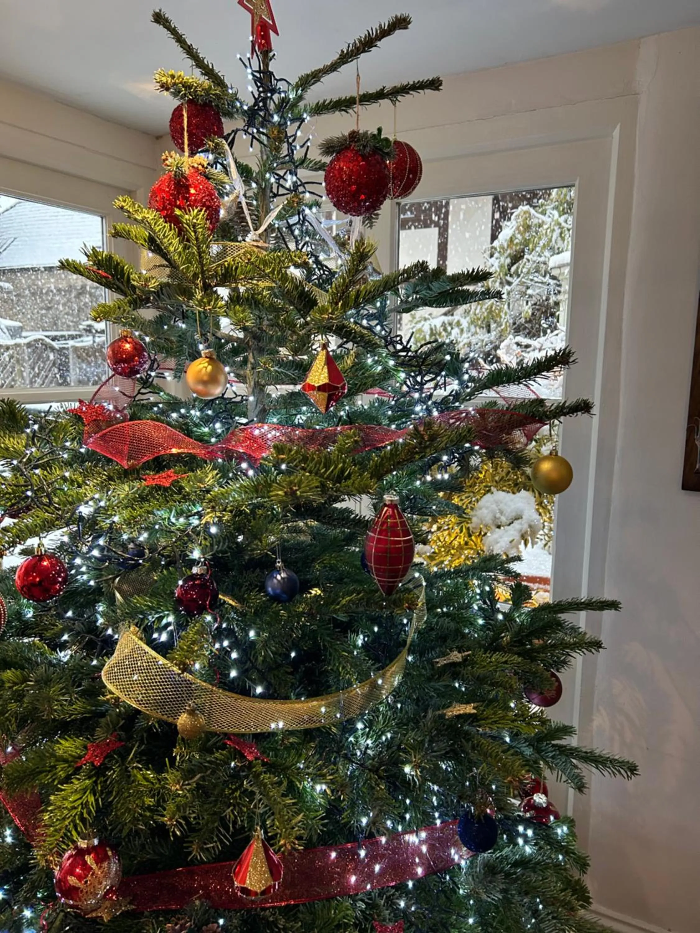 Corinium Hotel & Restaurant