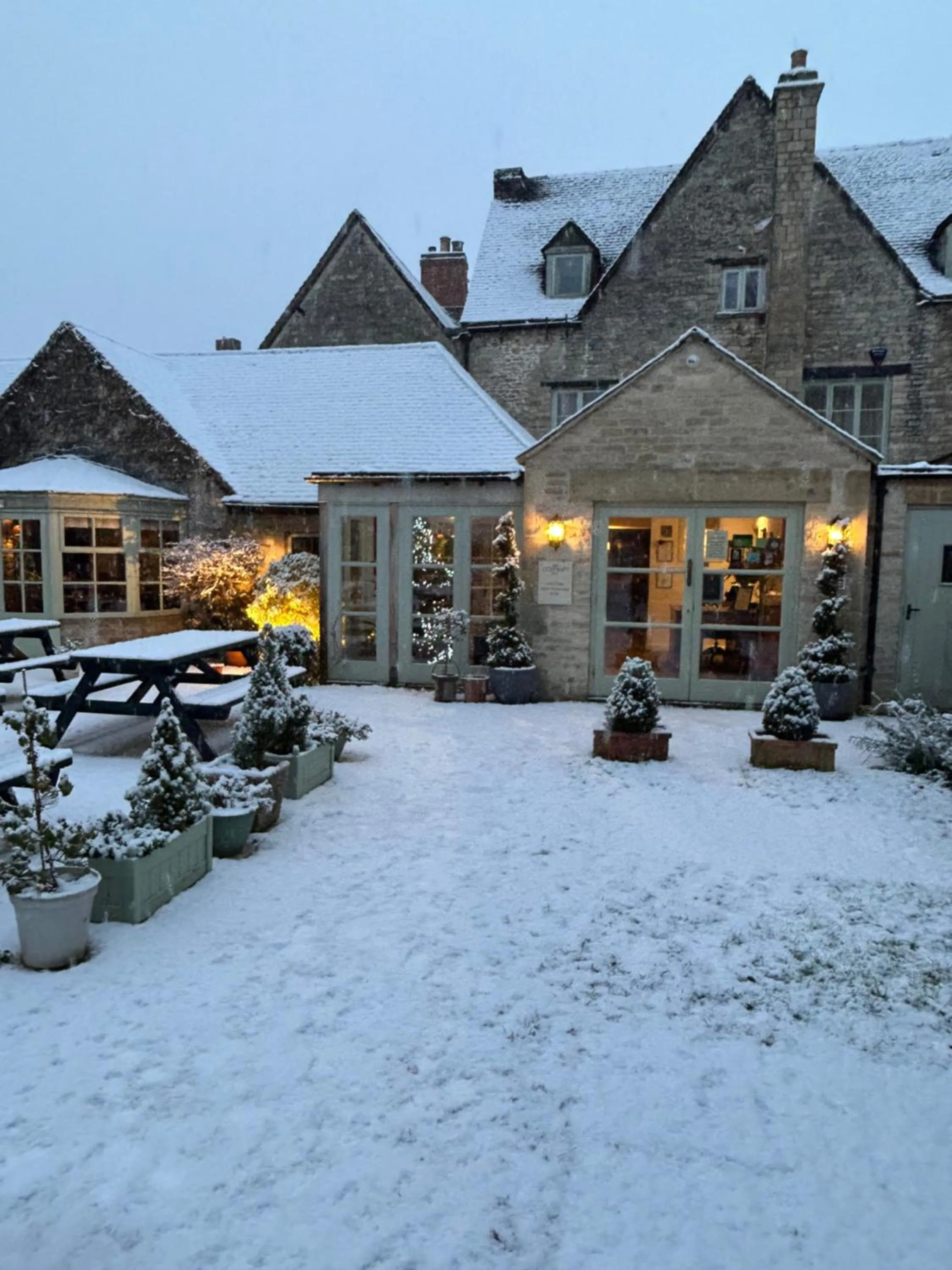 Corinium Hotel & Restaurant