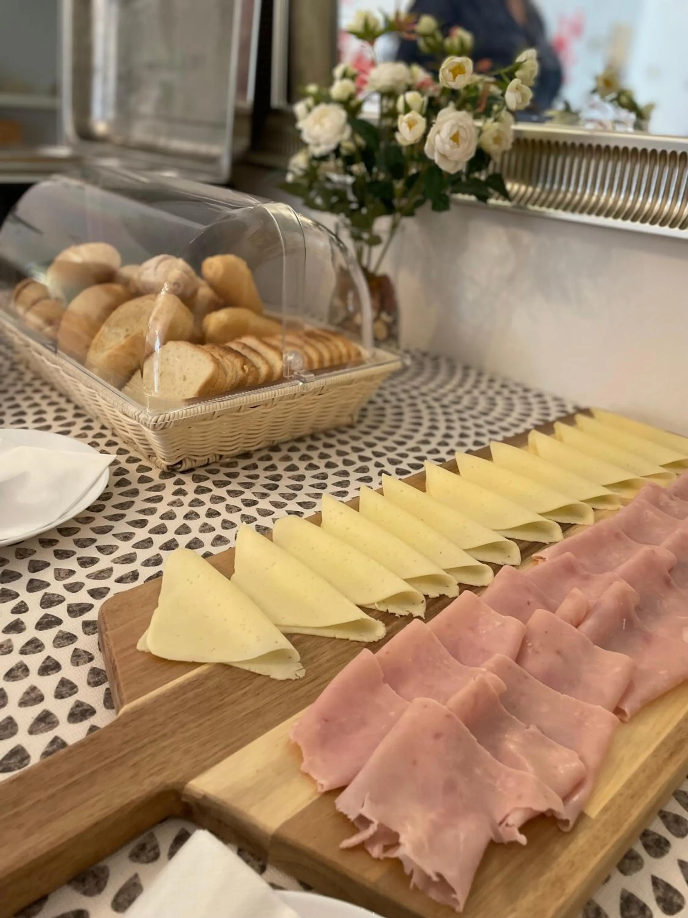 Breakfast in Hotel Napoleon