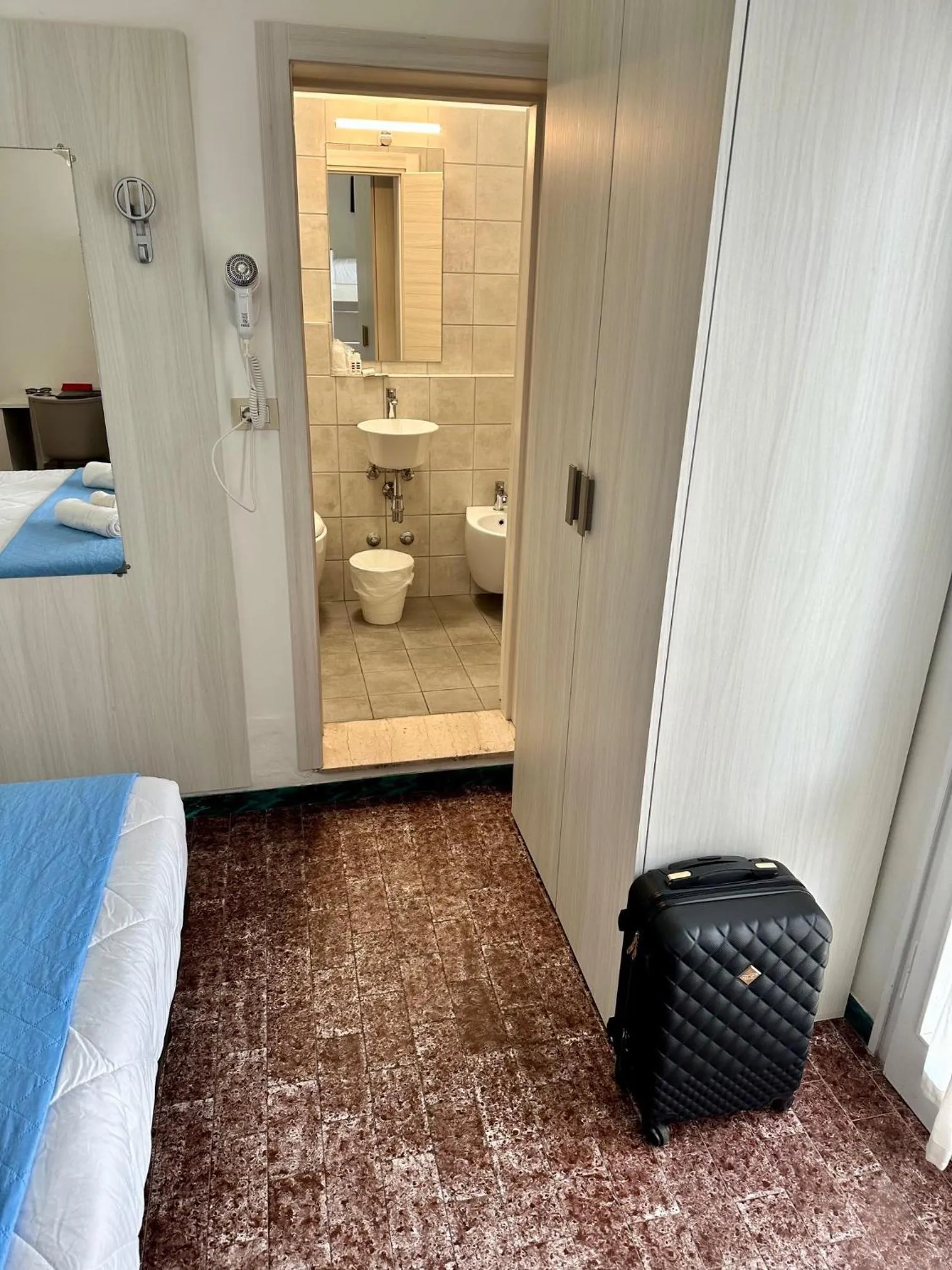 Bedroom, Bed in Hotel Napoleon