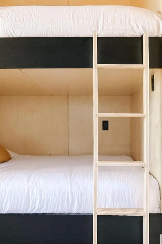 Bed in Yellowstone Peaks Hotel