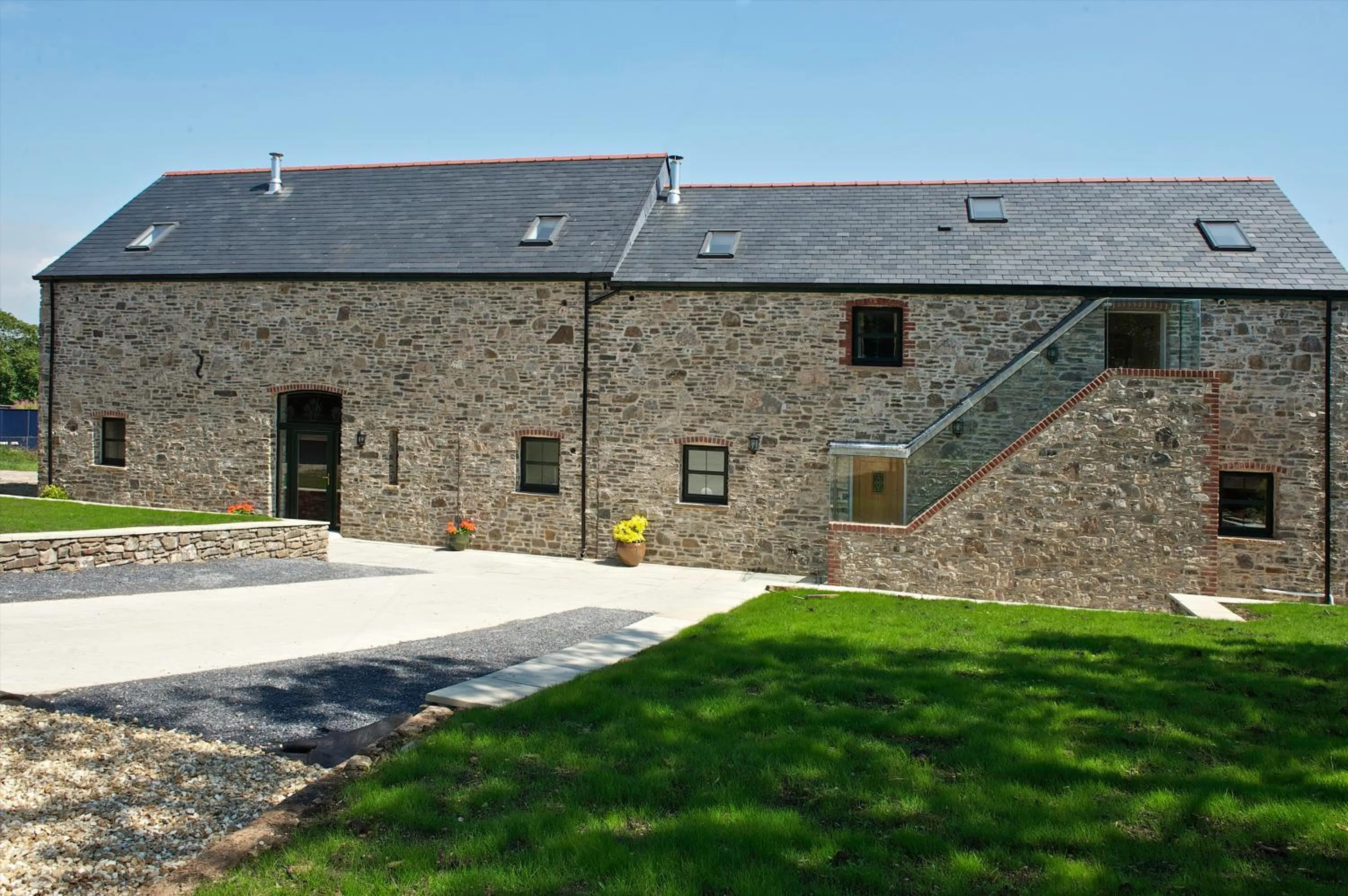 Property building in Kidwelly Farmhouse B&B