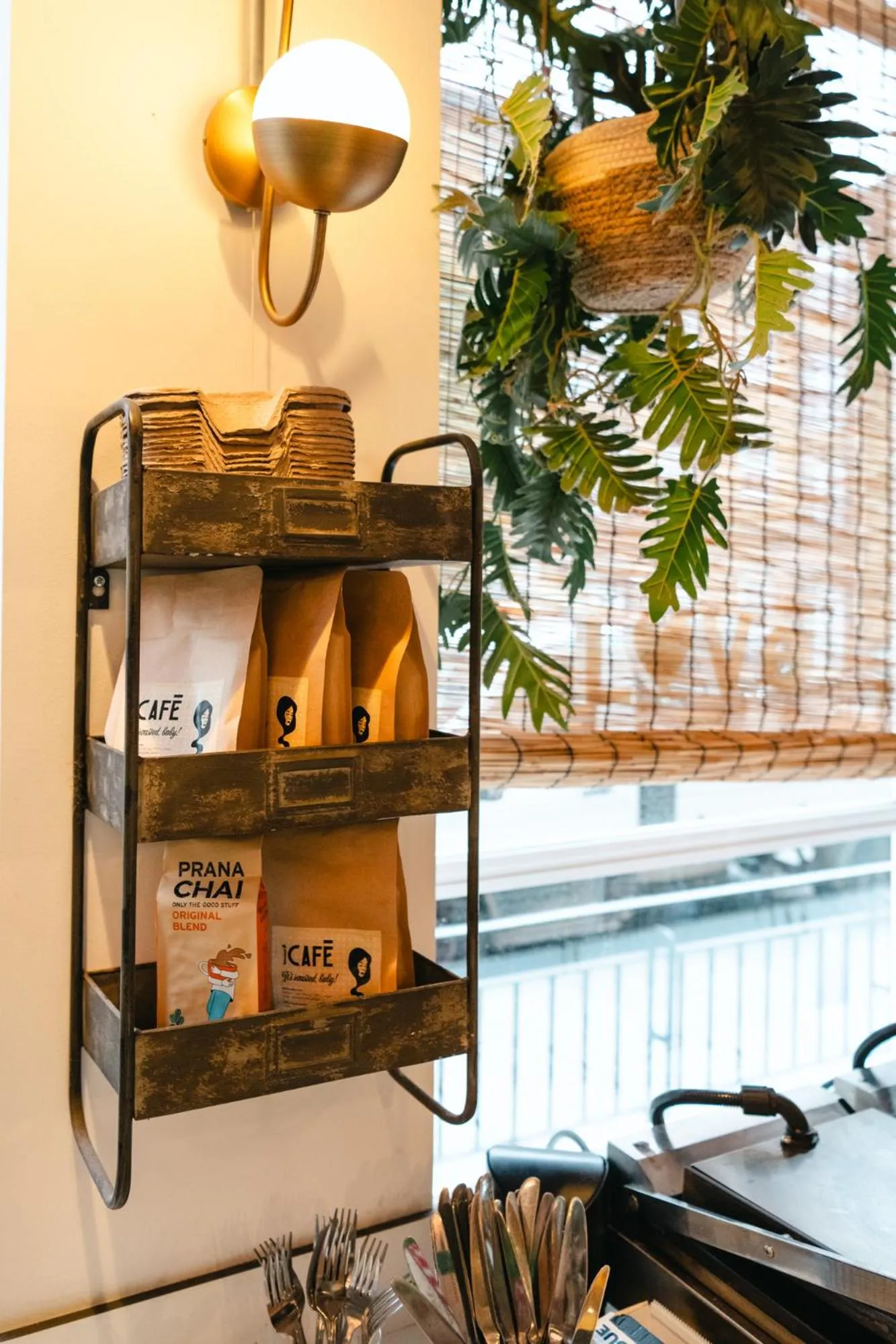 Coffee/tea facilities in Wombat's City Hostel London