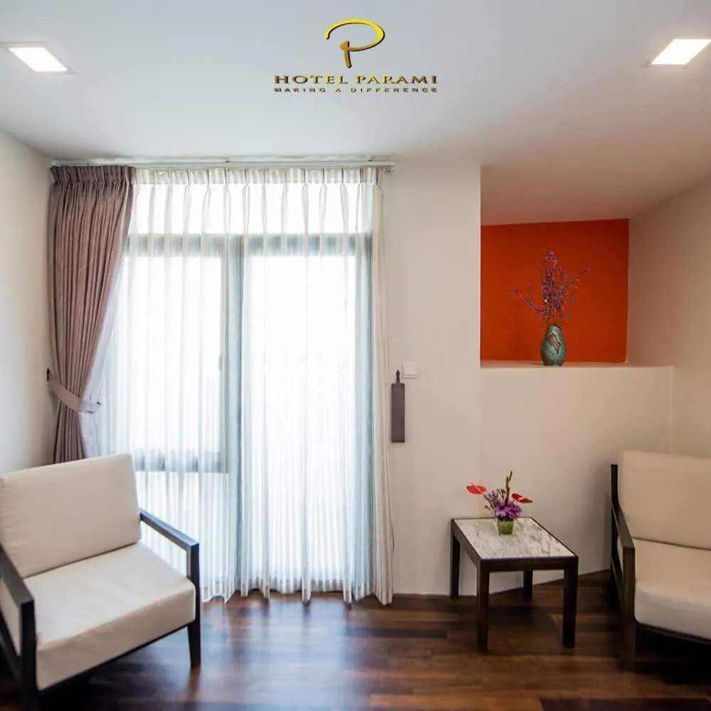 Seating area in Hotel Parami