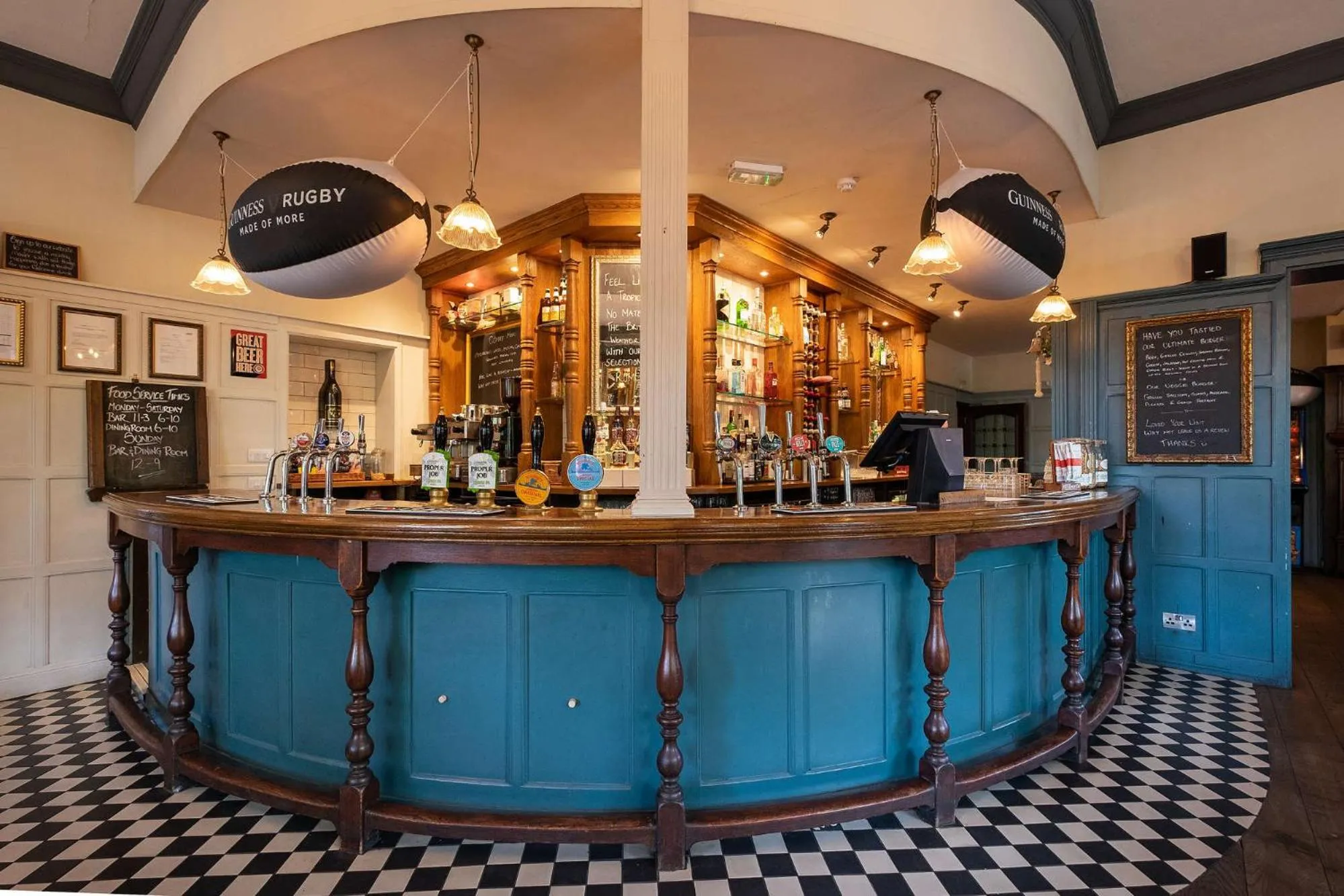 Lounge or bar in Bridge Hotel