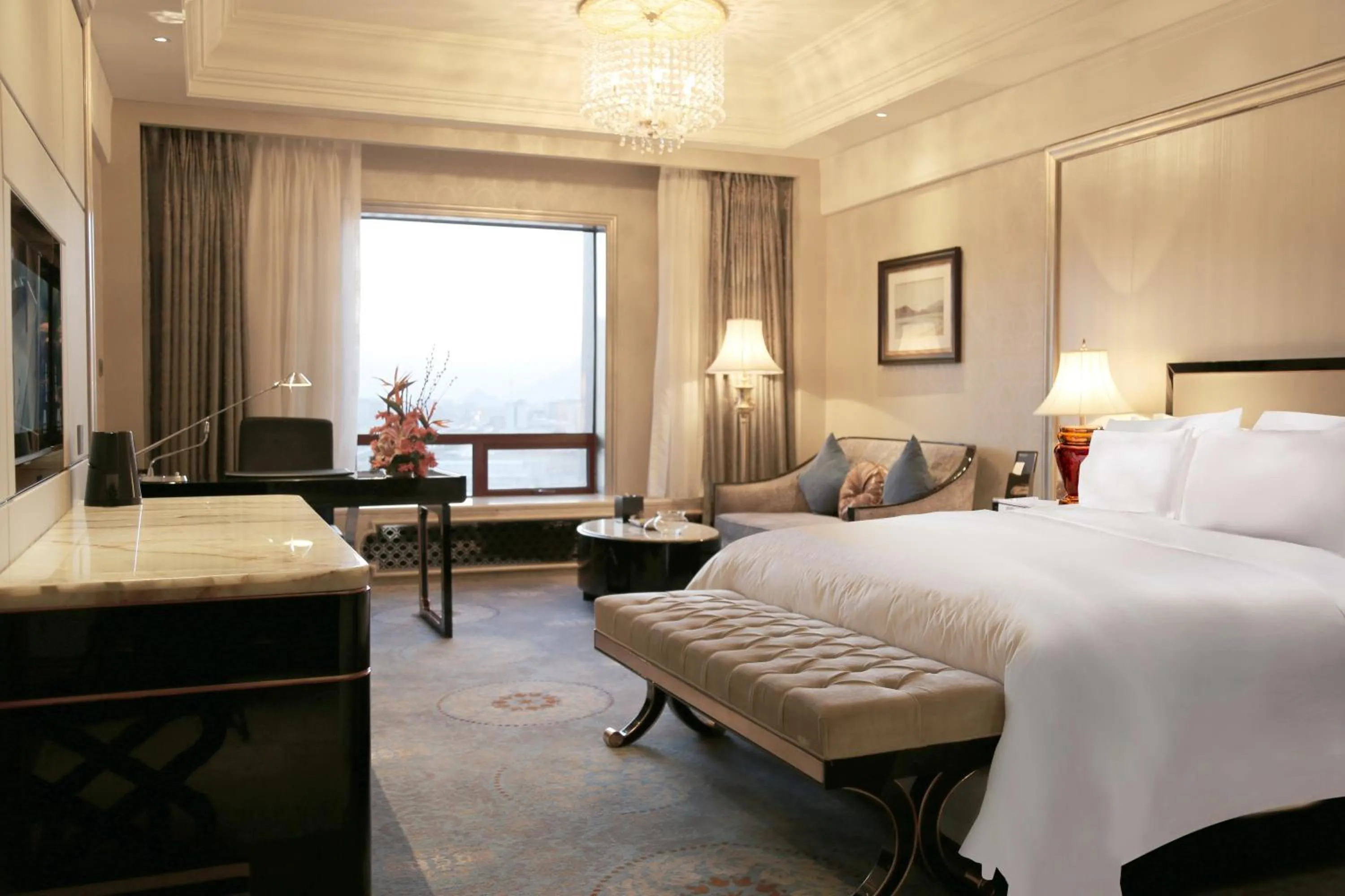 Photo of the whole room, Bed in InterContinental Lhasa Paradise by IHG