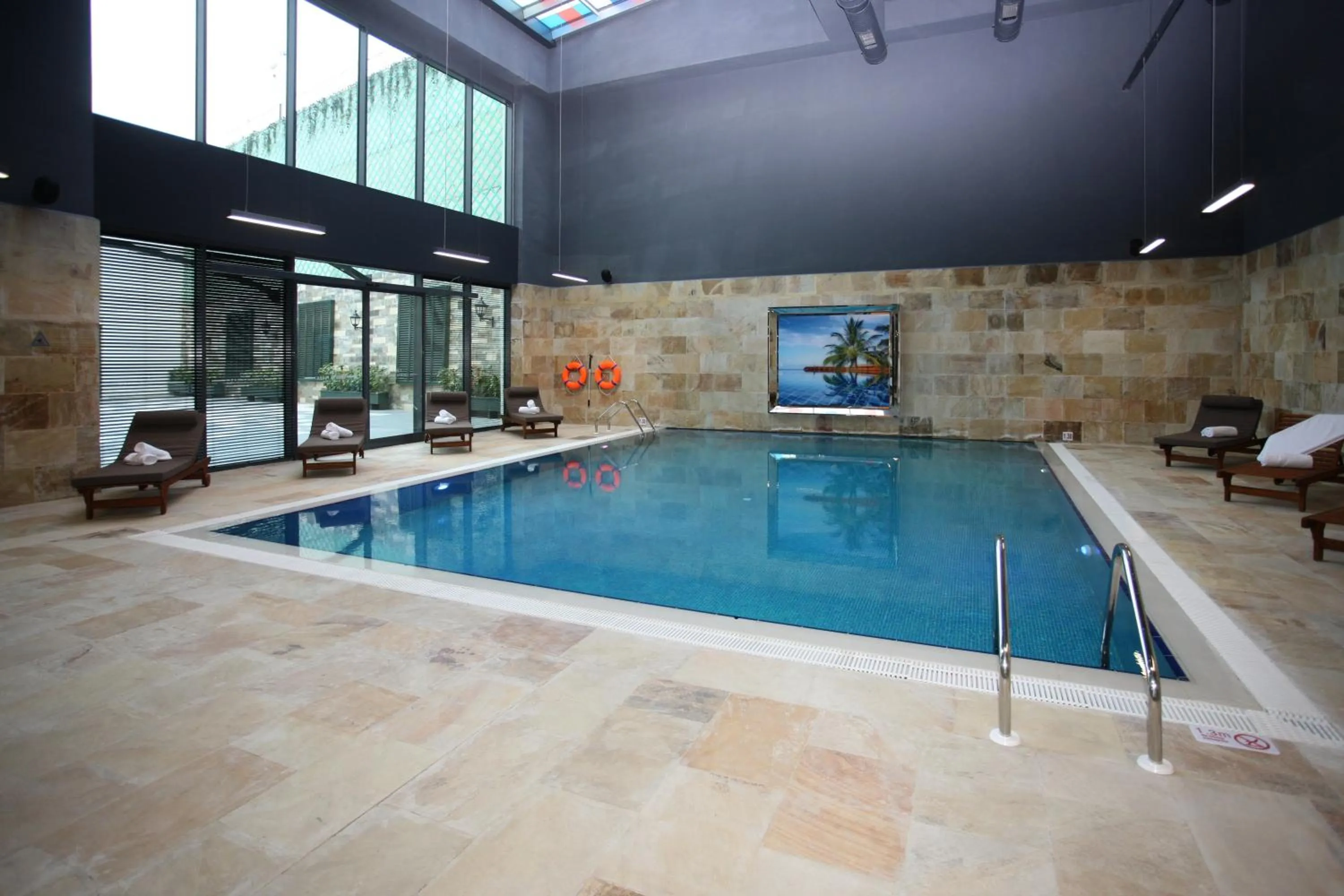 Swimming pool in Crowne Plaza Istanbul Oryapark by IHG