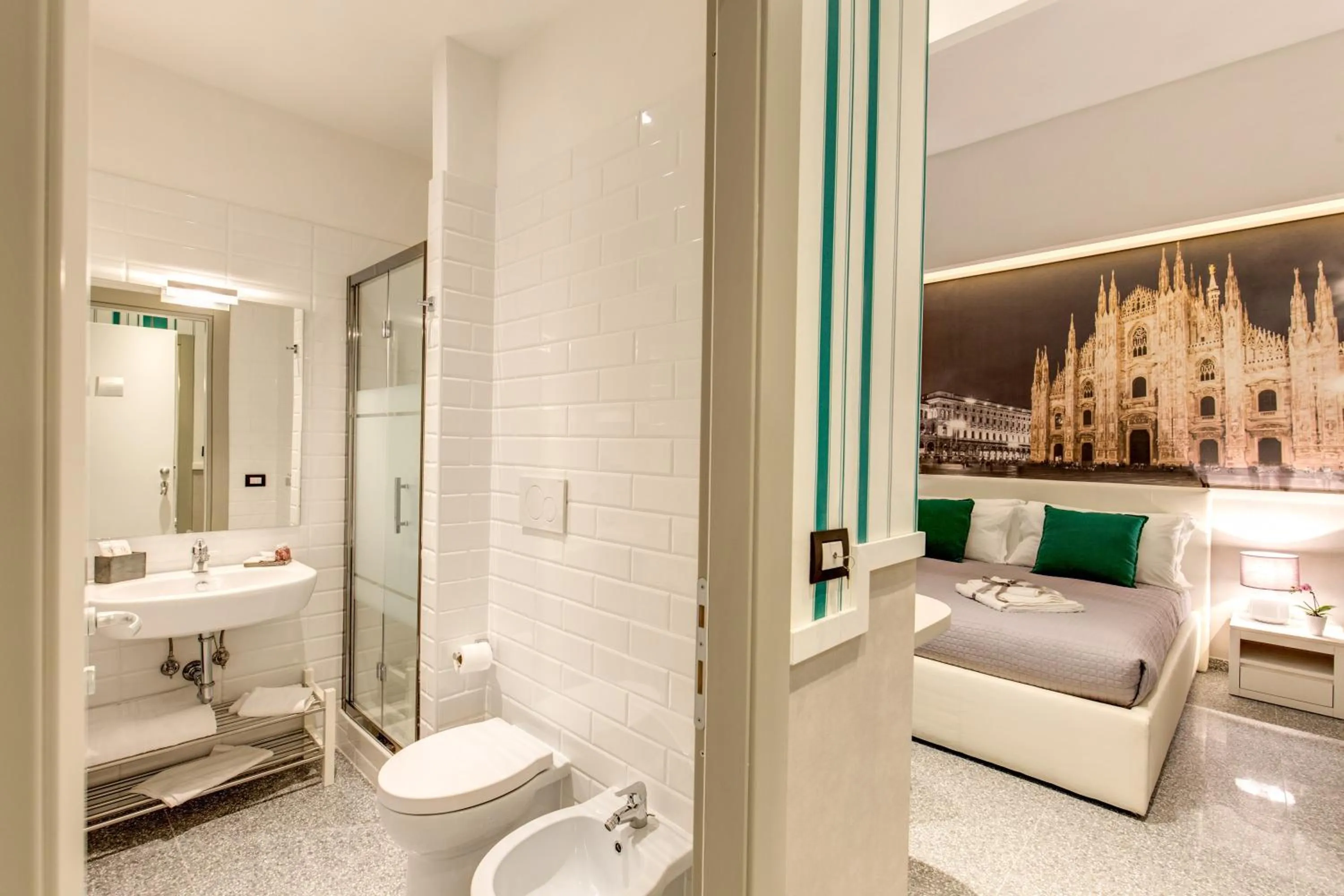 Shower in Liberty Rome Suites - Liberty Collection