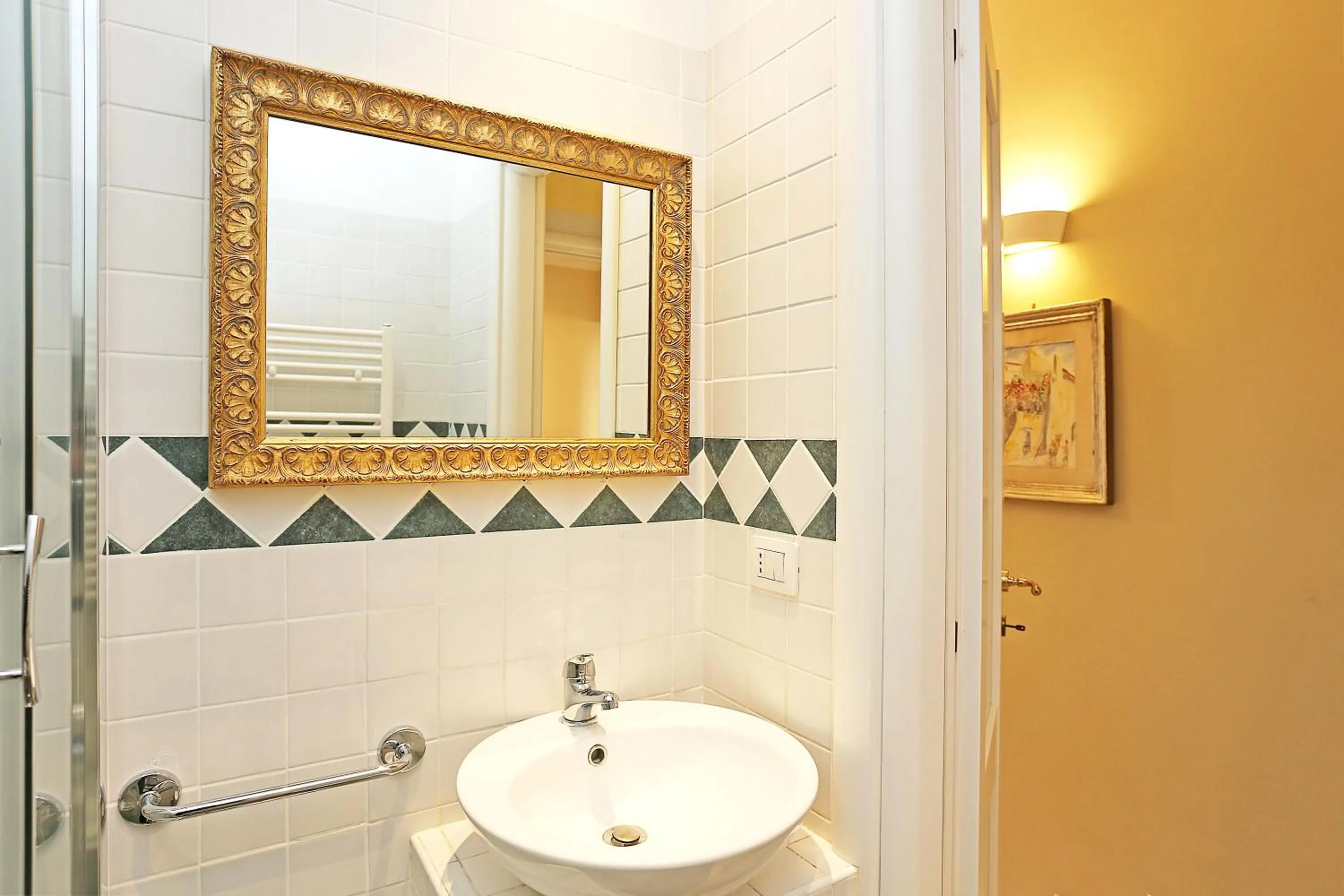 Shower in Liberty Rome Suites - Liberty Collection