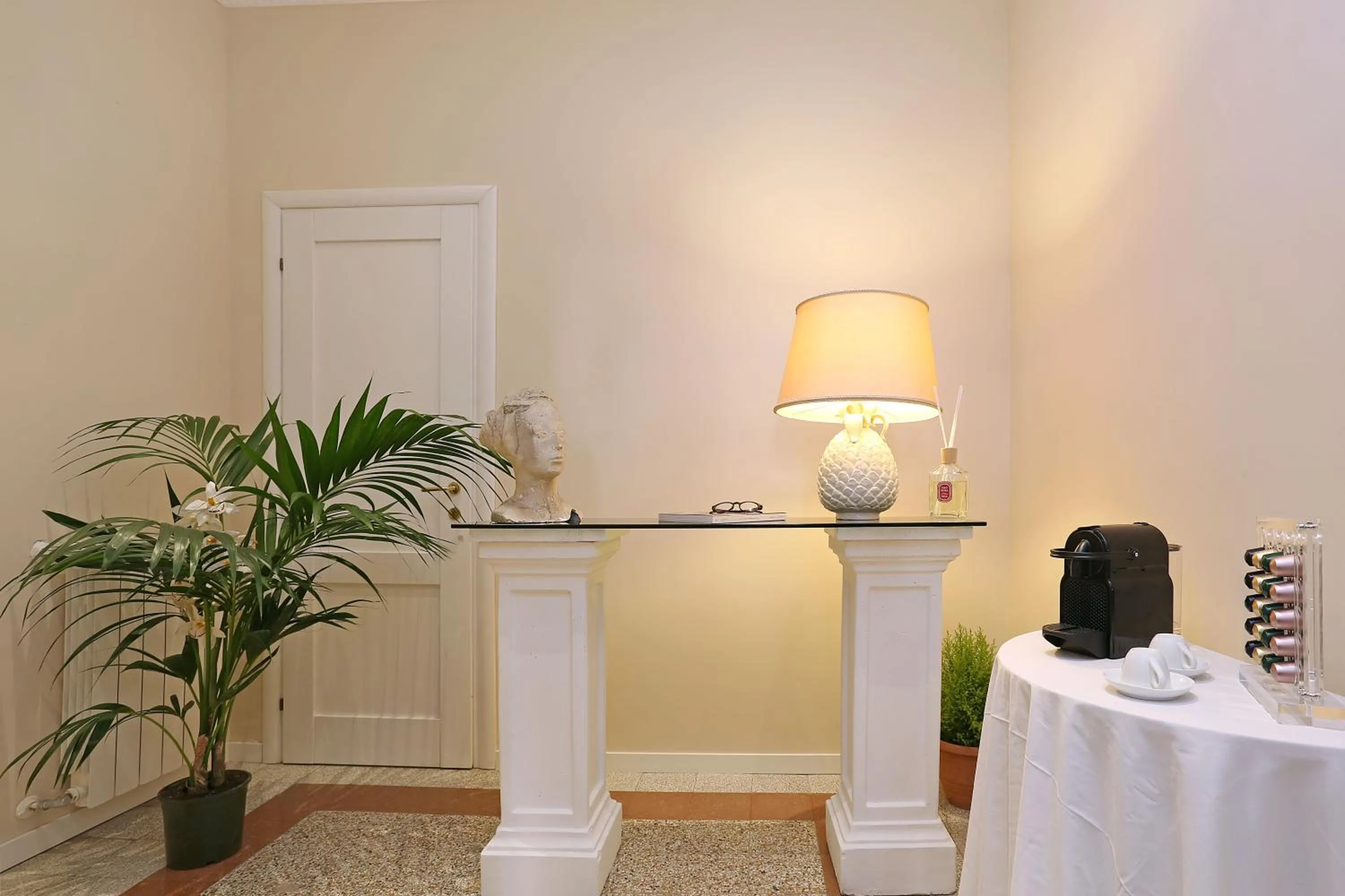 Lobby or reception in Liberty Rome Suites - Liberty Collection