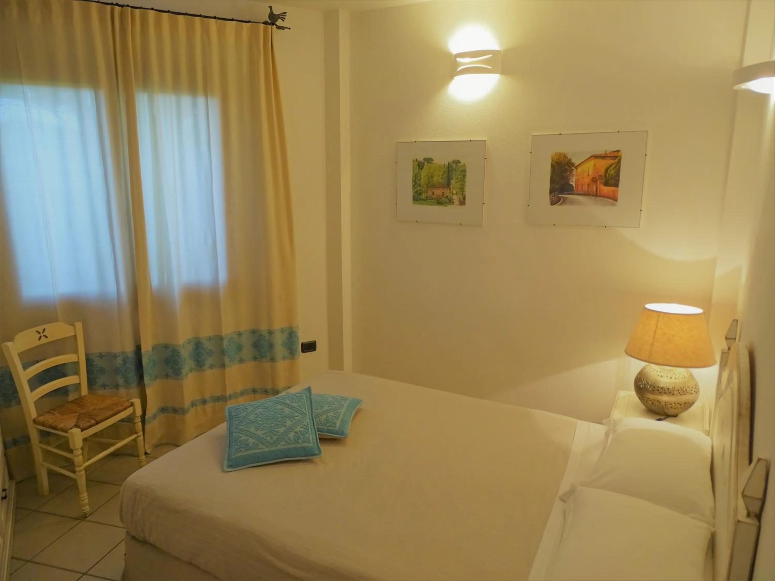 Bed in Hotel Mariposas