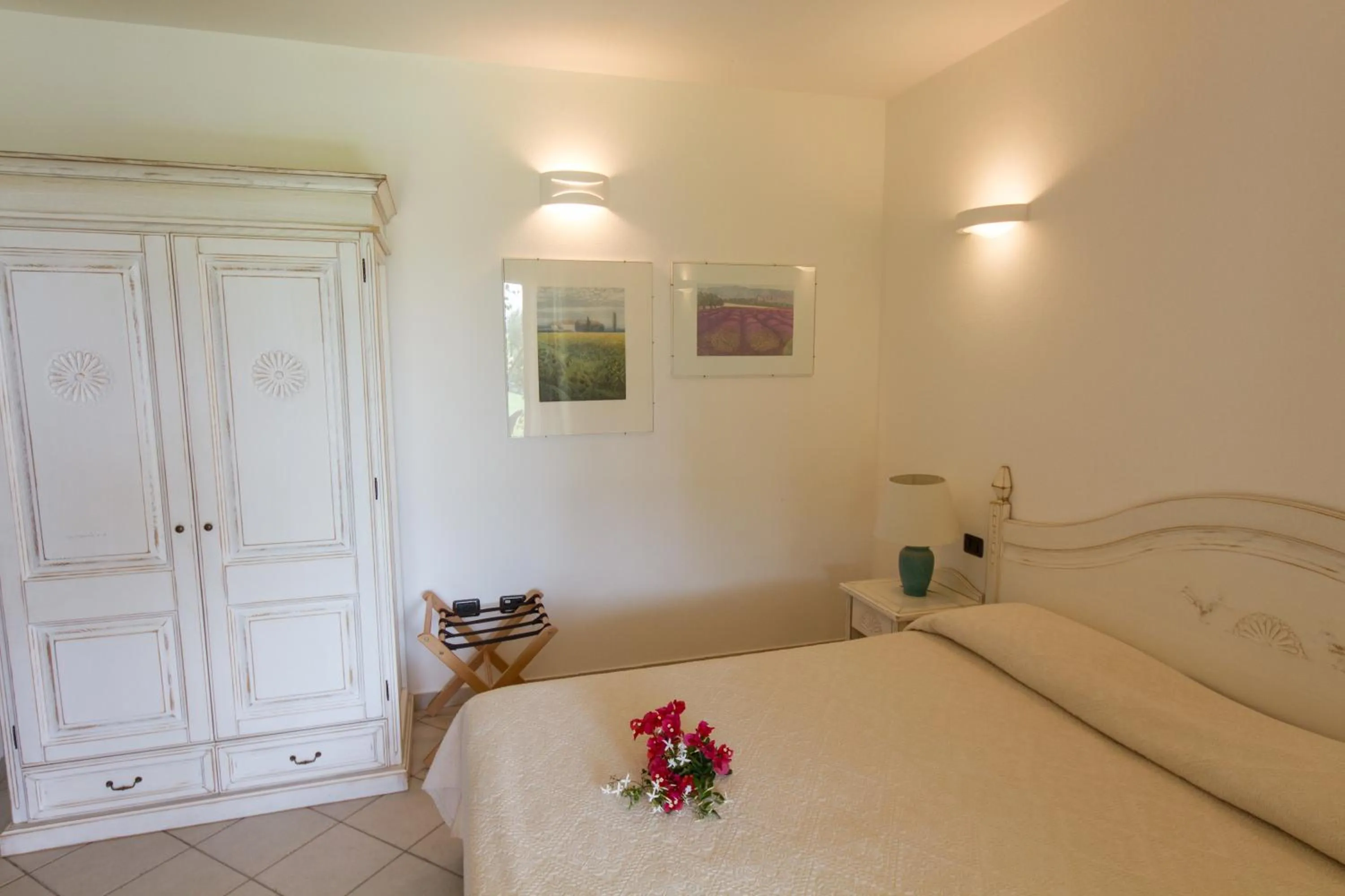 Photo of the whole room, Bed in Hotel Mariposas