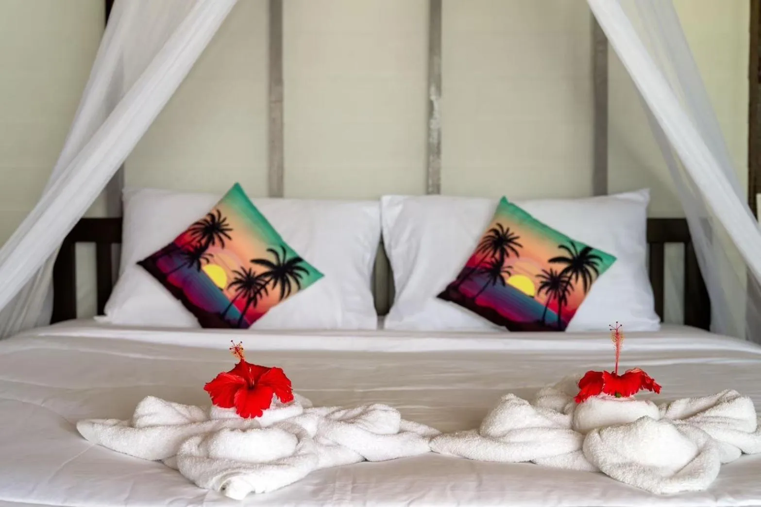 Bed in Koh Pu Sea View Beach Resort