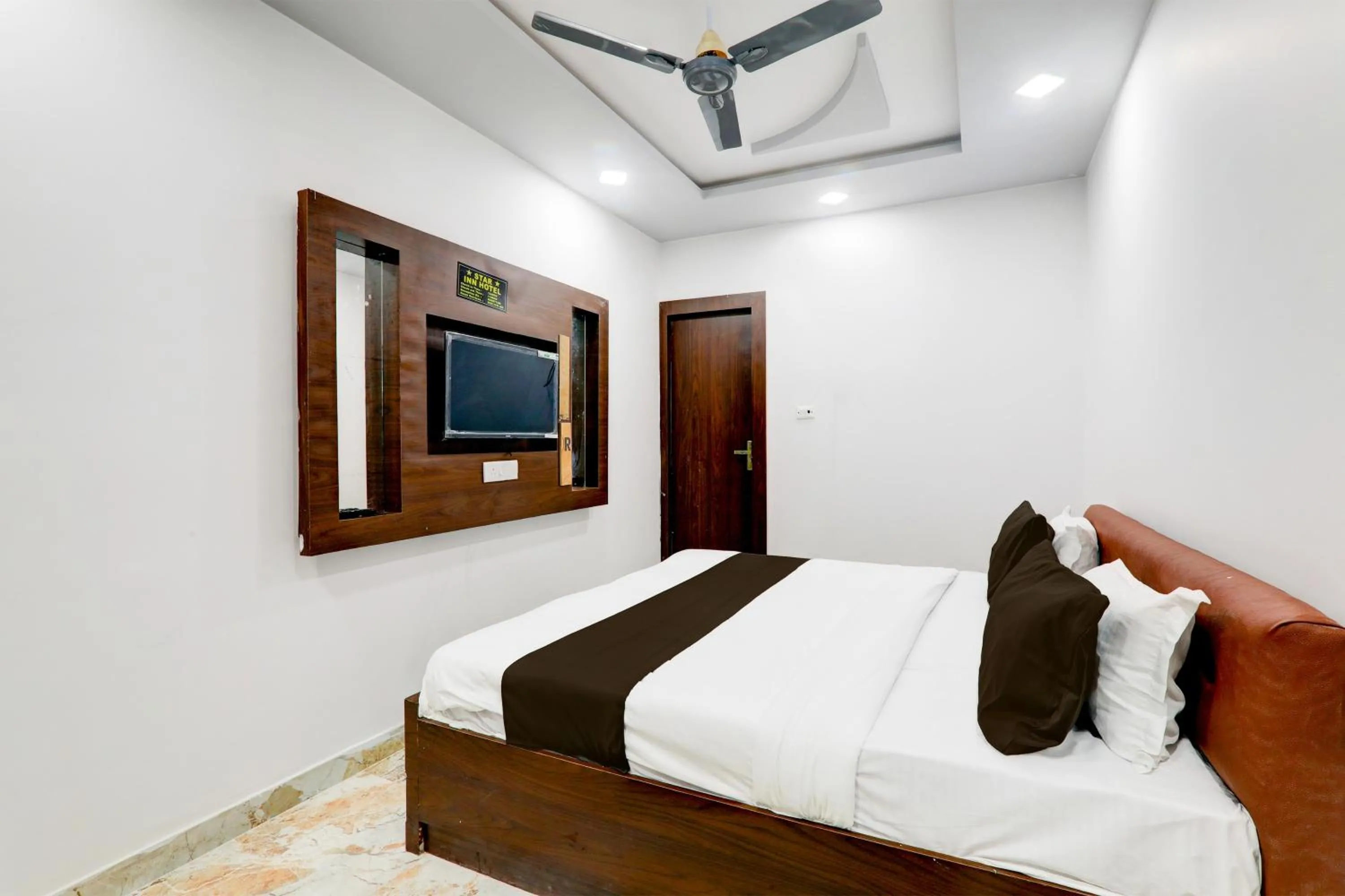 Bedroom in Hotel O Star Inn Hotel