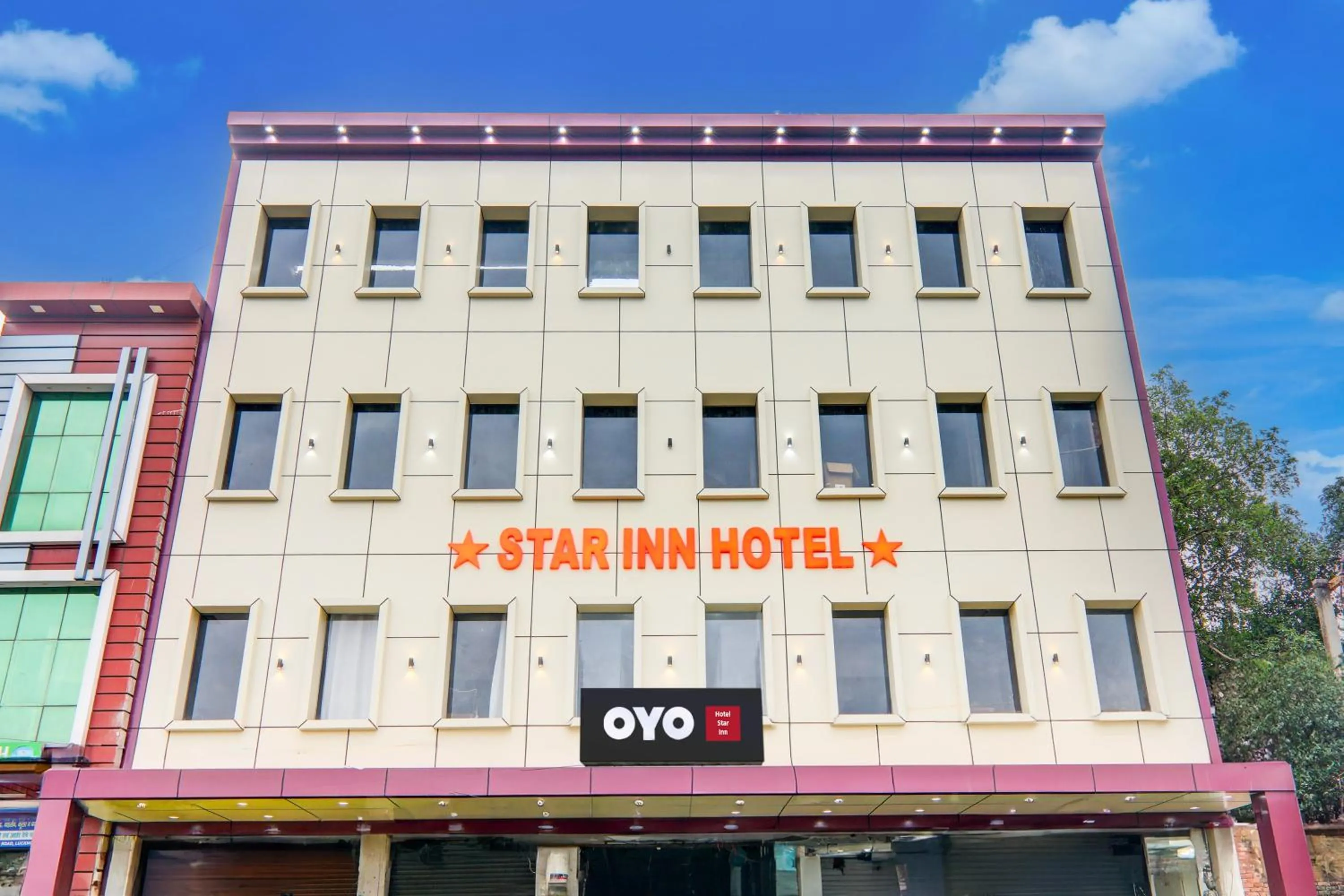 Facade/entrance in Hotel O Star Inn Hotel