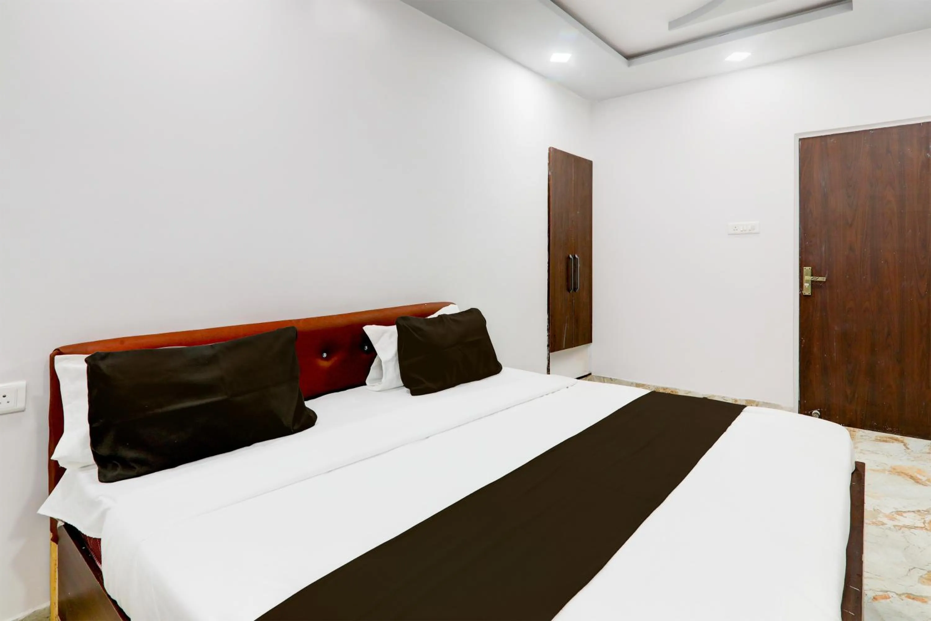 Bedroom in Hotel O Star Inn Hotel