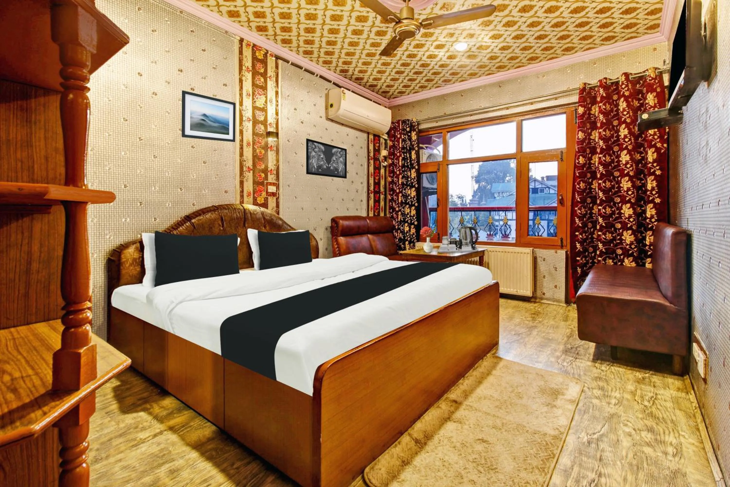 Bedroom, Bed in Hotel O Residency Road Srinagar
