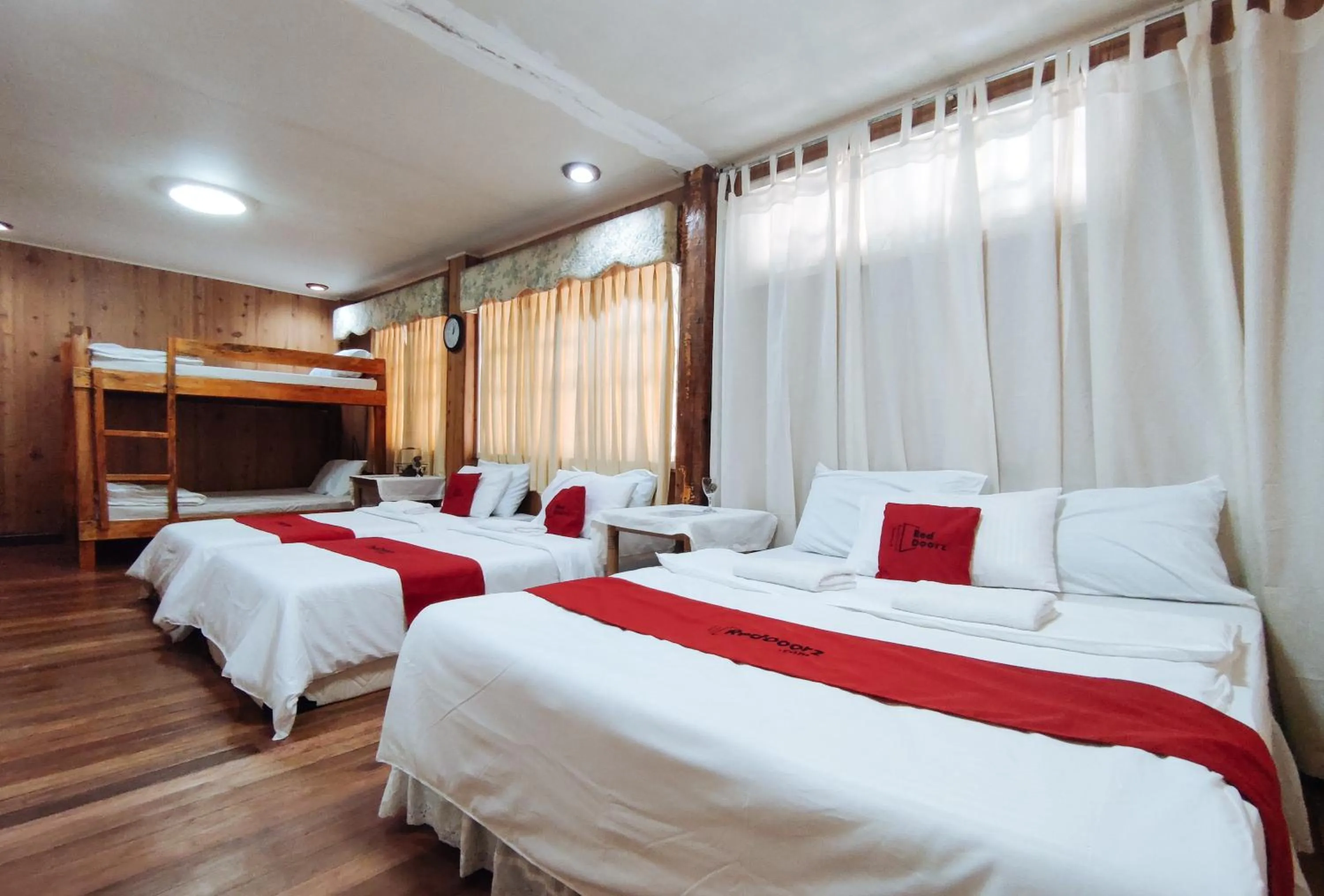 Bed in RedDoorz @ Monterrazas Village Homestay Baguio