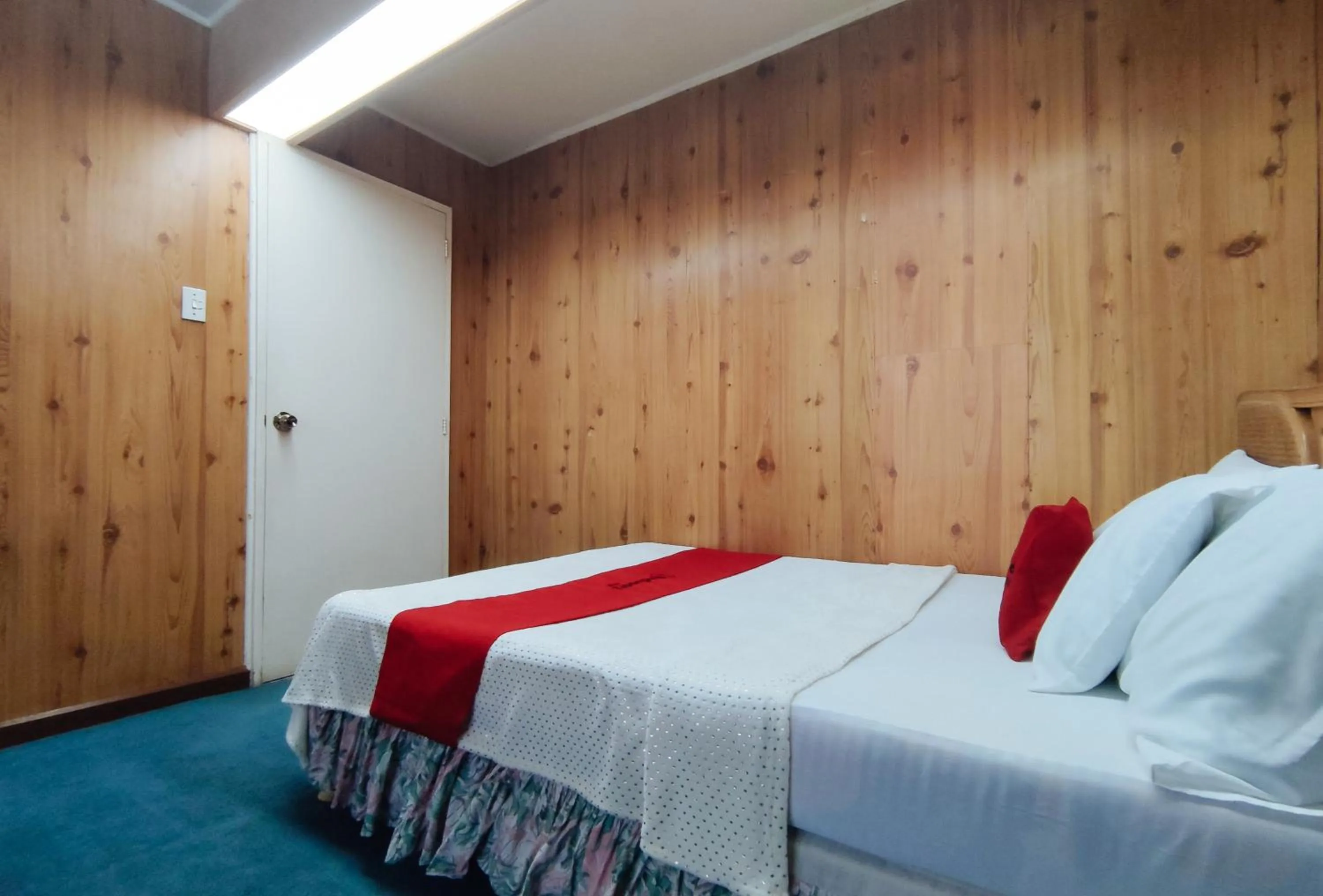 Bedroom, Bed in RedDoorz @ Monterrazas Village Homestay Baguio