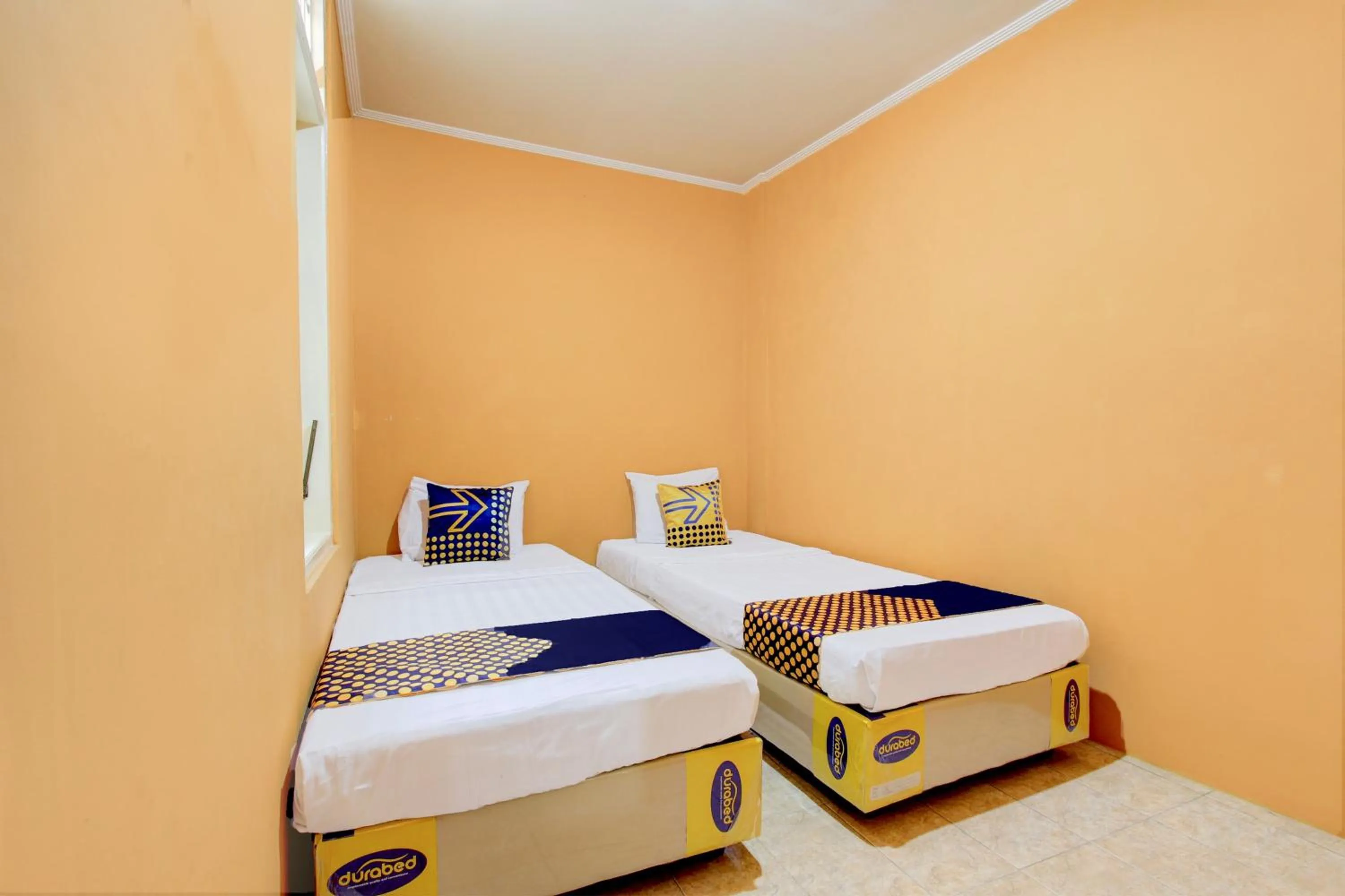 Bedroom in Hotel O Kenzie Bunkbed Syariah