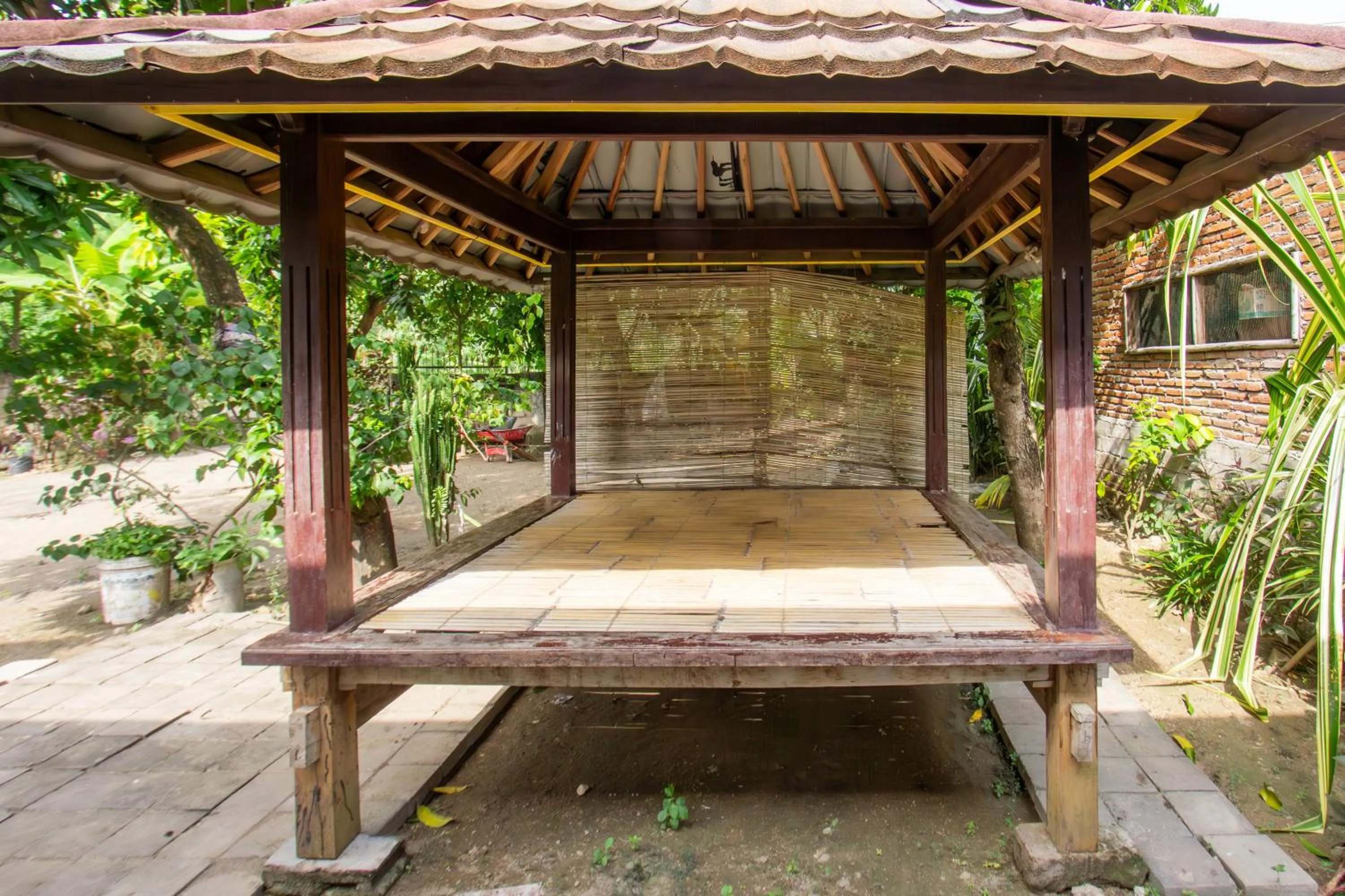 Lobby or reception in SPOT ON 93724 Songgong Homestay