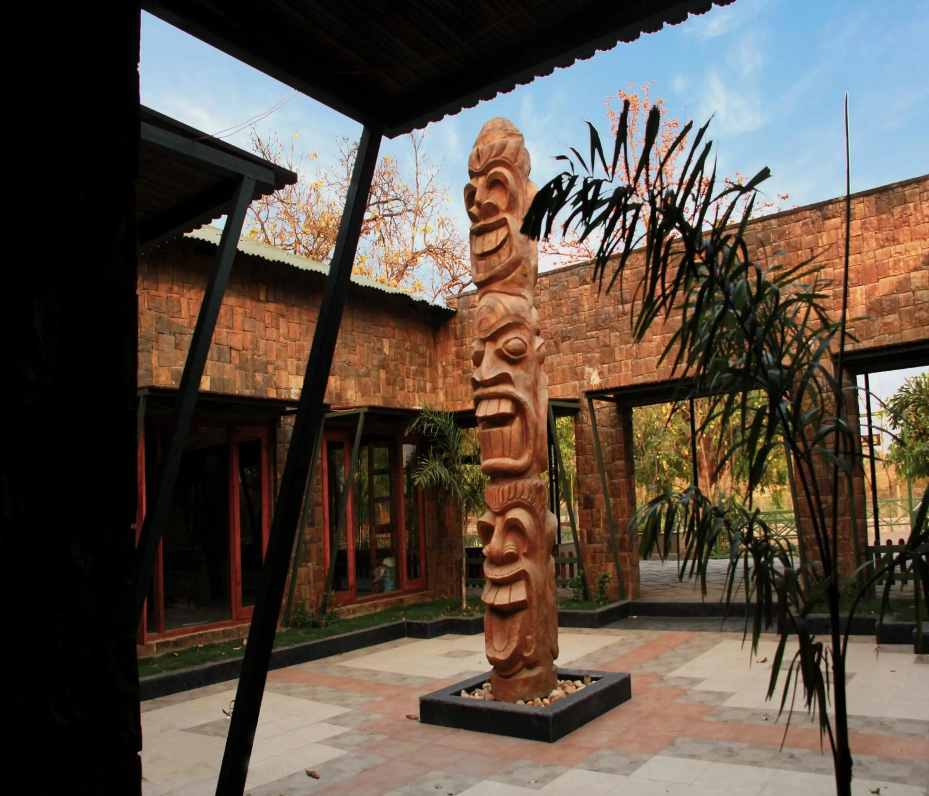 Garden view in Tathastu Bandhavgarh