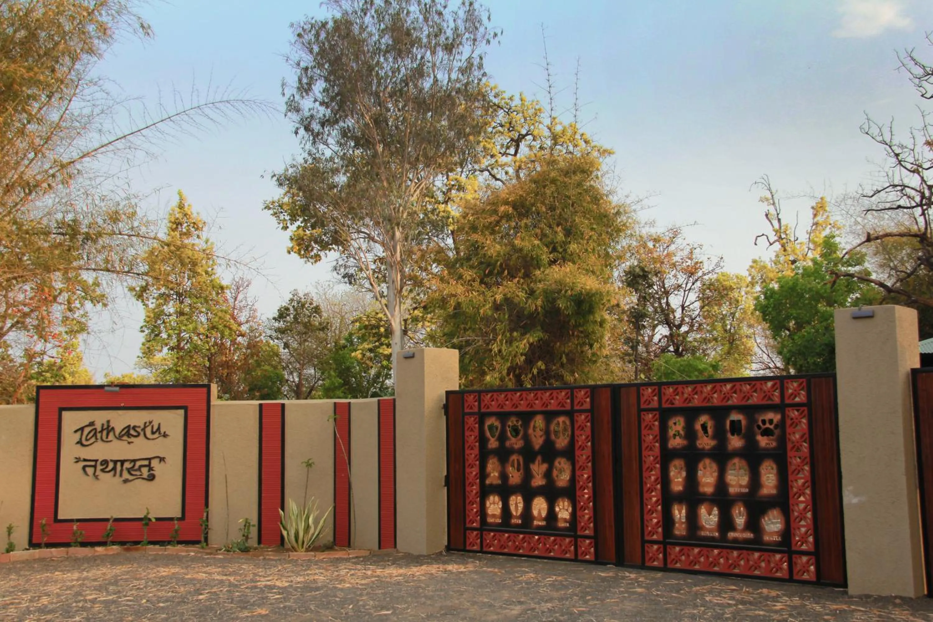 Facade/entrance in Tathastu Bandhavgarh