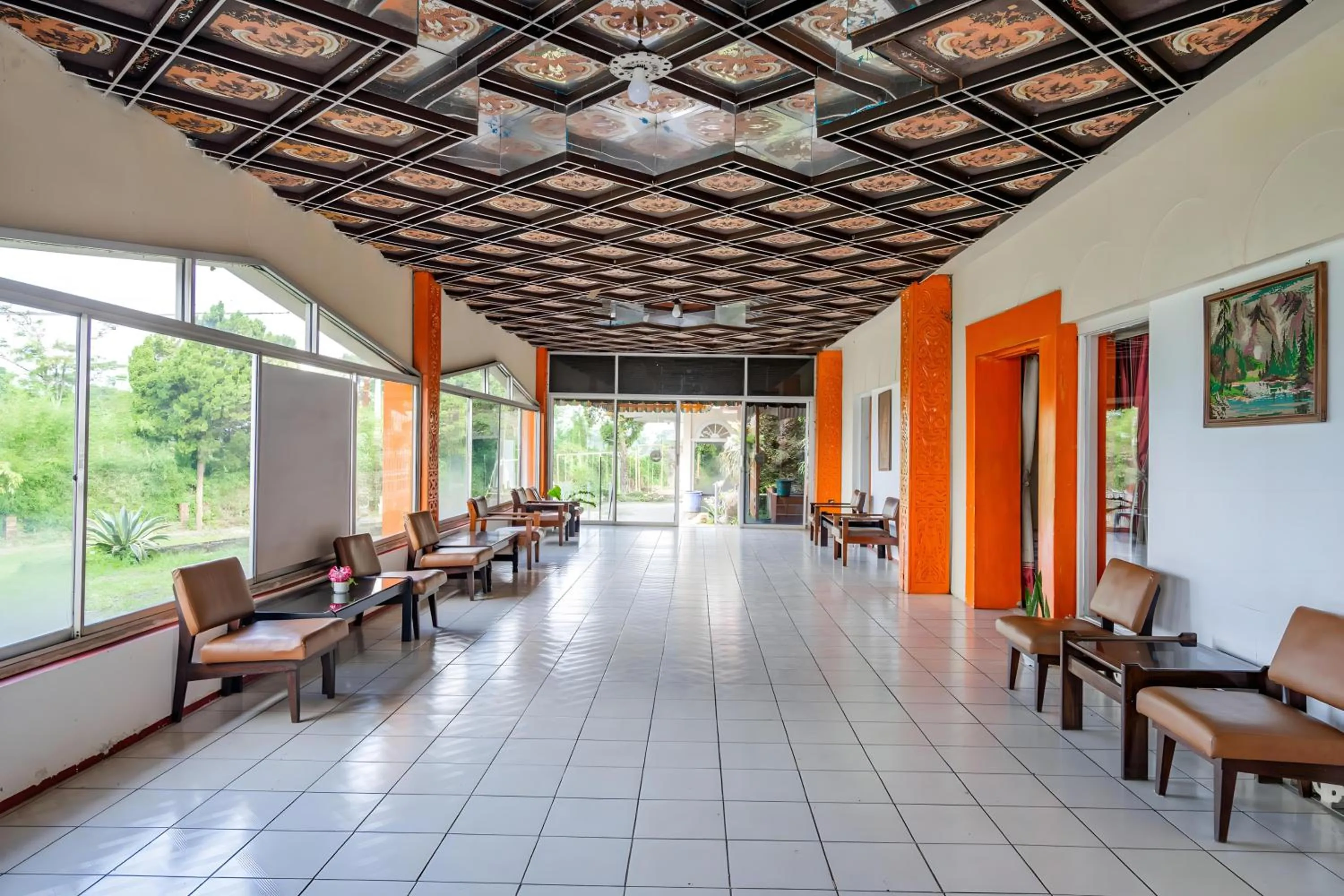 Lobby or reception in Capital O 93733 Hotel Linggarjati Kuningan