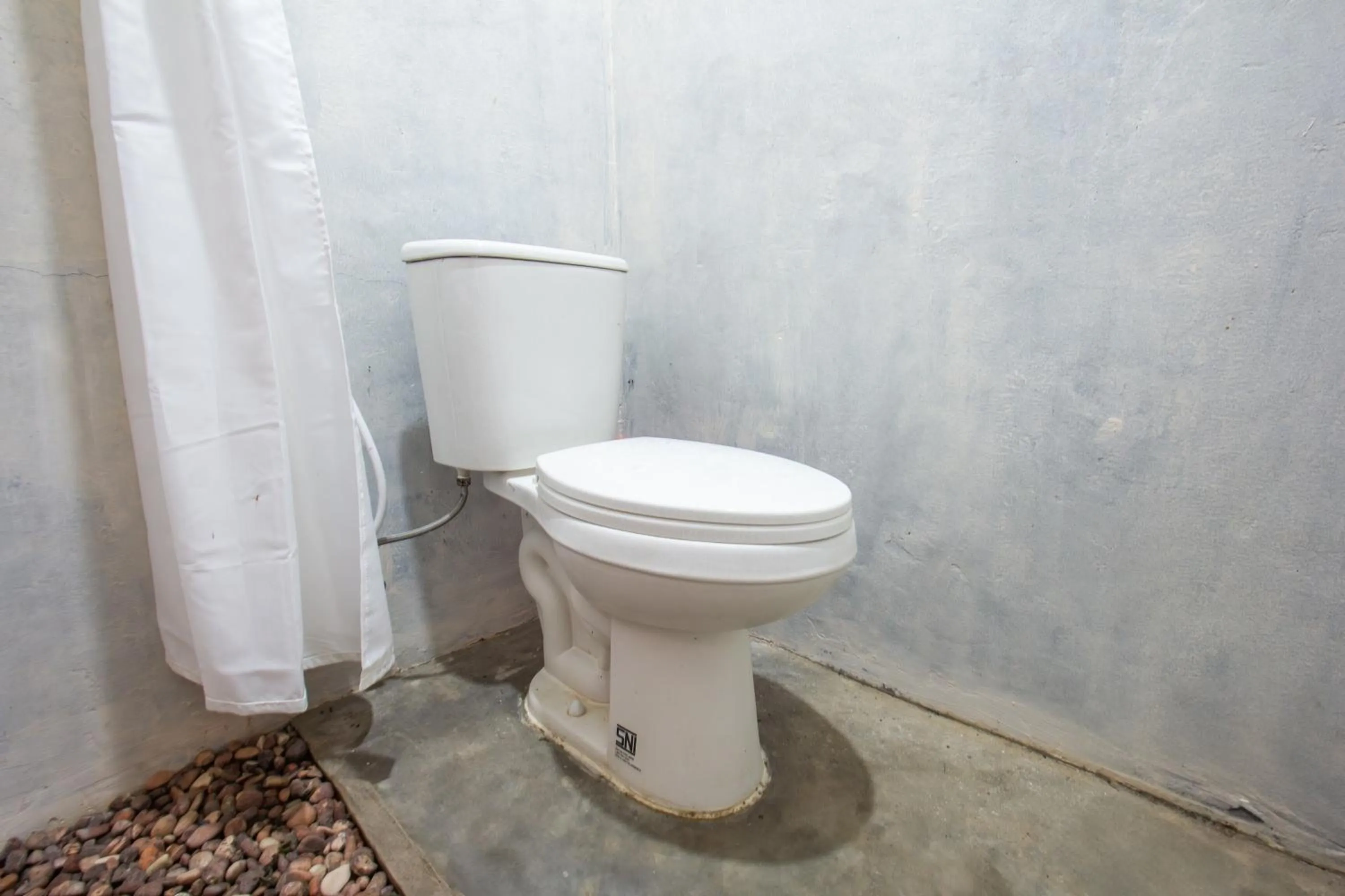 Bathroom in OYO 93737 Bale Oyan Homestay