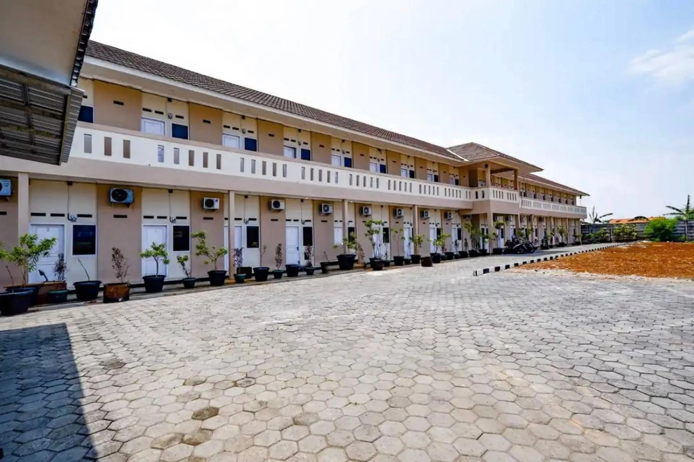 Facade/entrance in OYO 93735 Pondok Zamzam Near Taman Arung Palakka, Bone