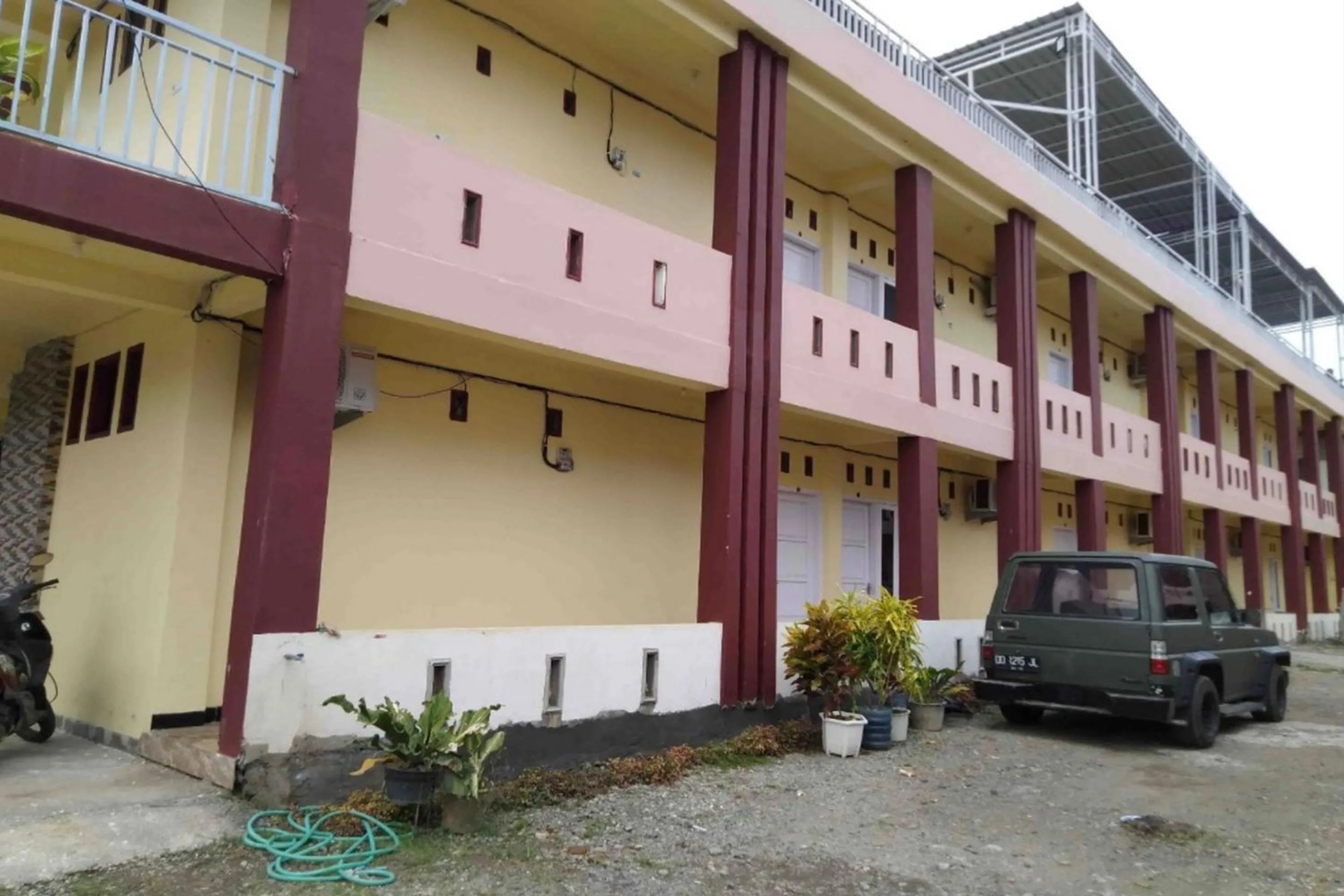 Facade/entrance in OYO 93735 Pondok Zamzam Near Taman Arung Palakka, Bone