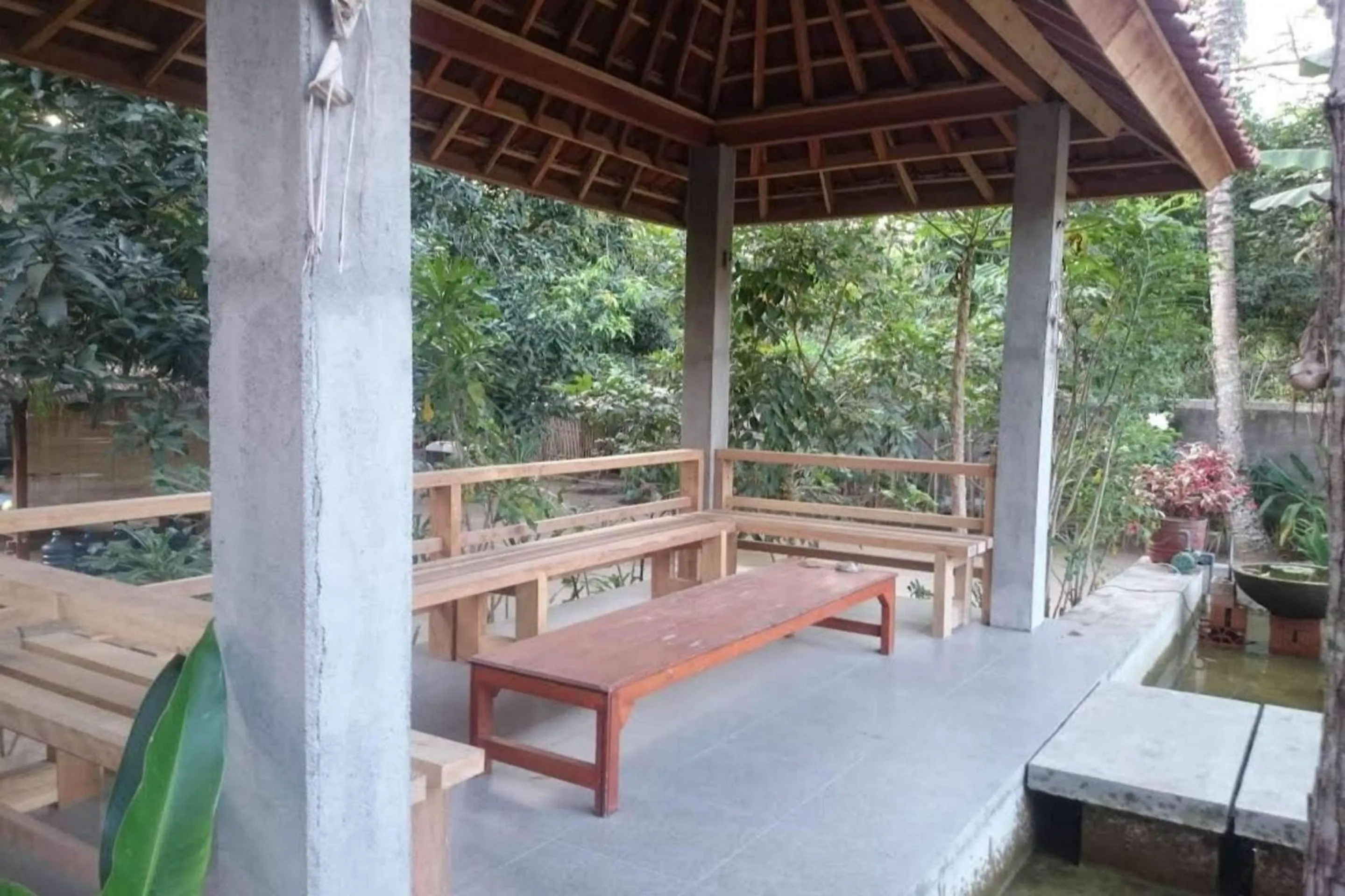 Lobby or reception in Hotel O Madame Guesthouse