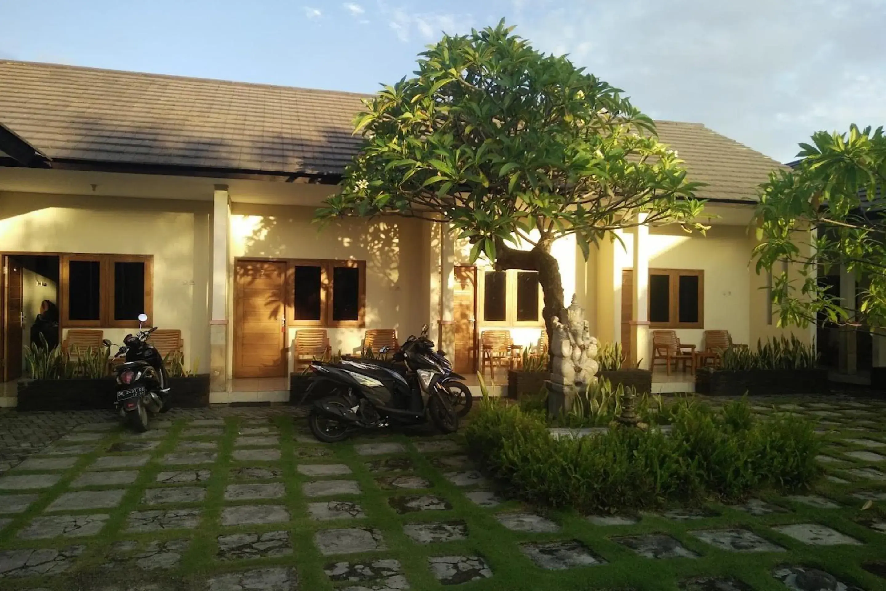 Hotel O Lembah Sriti Homestay Near Sirkuit Motor Cross Internasional 459 Lantan Hotel O Lembah Sriti Homestay Near Sirkuit Motor Cross Internasional 459 Lantan