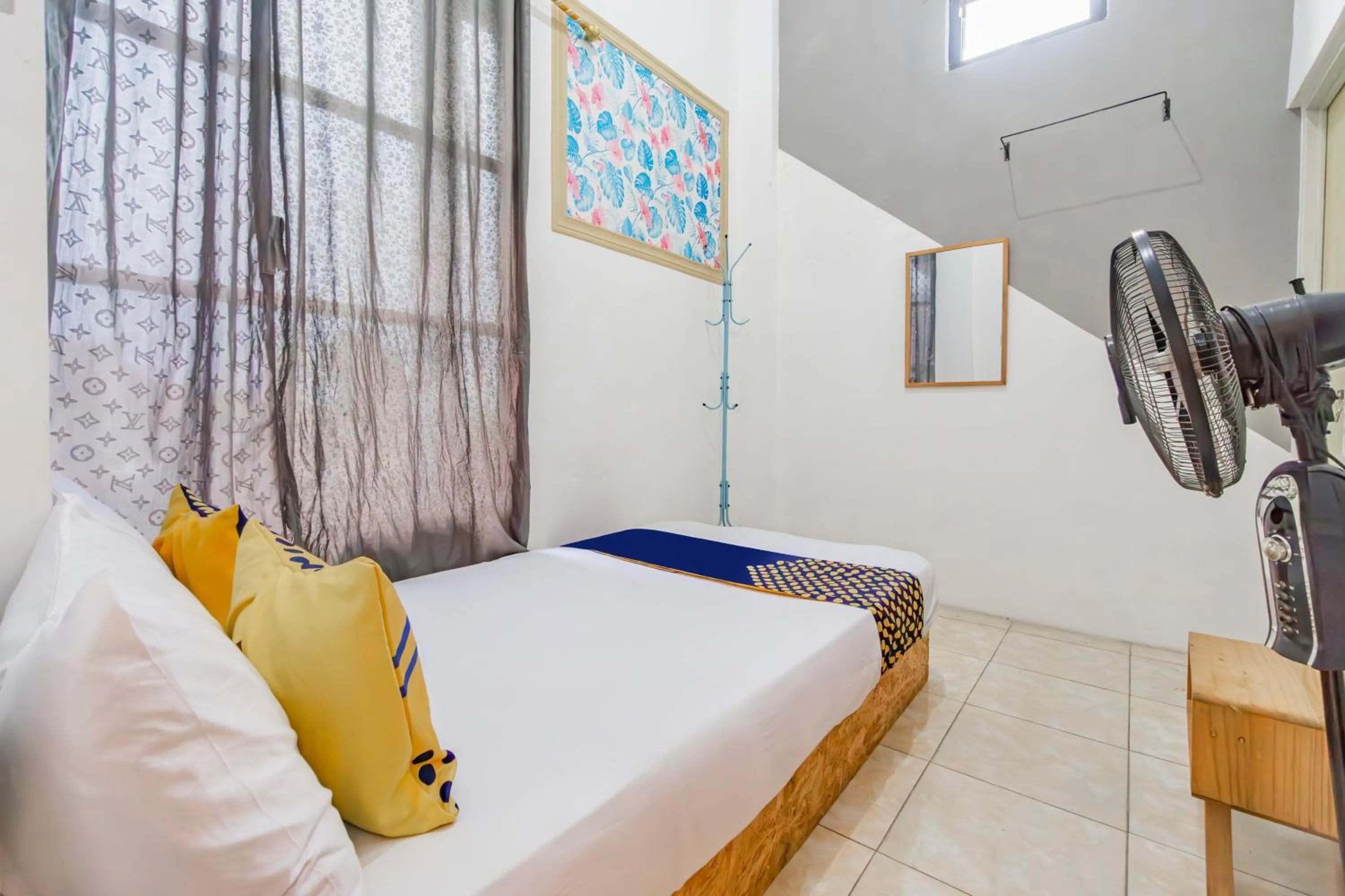 Bedroom, Bed in Hotel O Ita Homestay Syariah